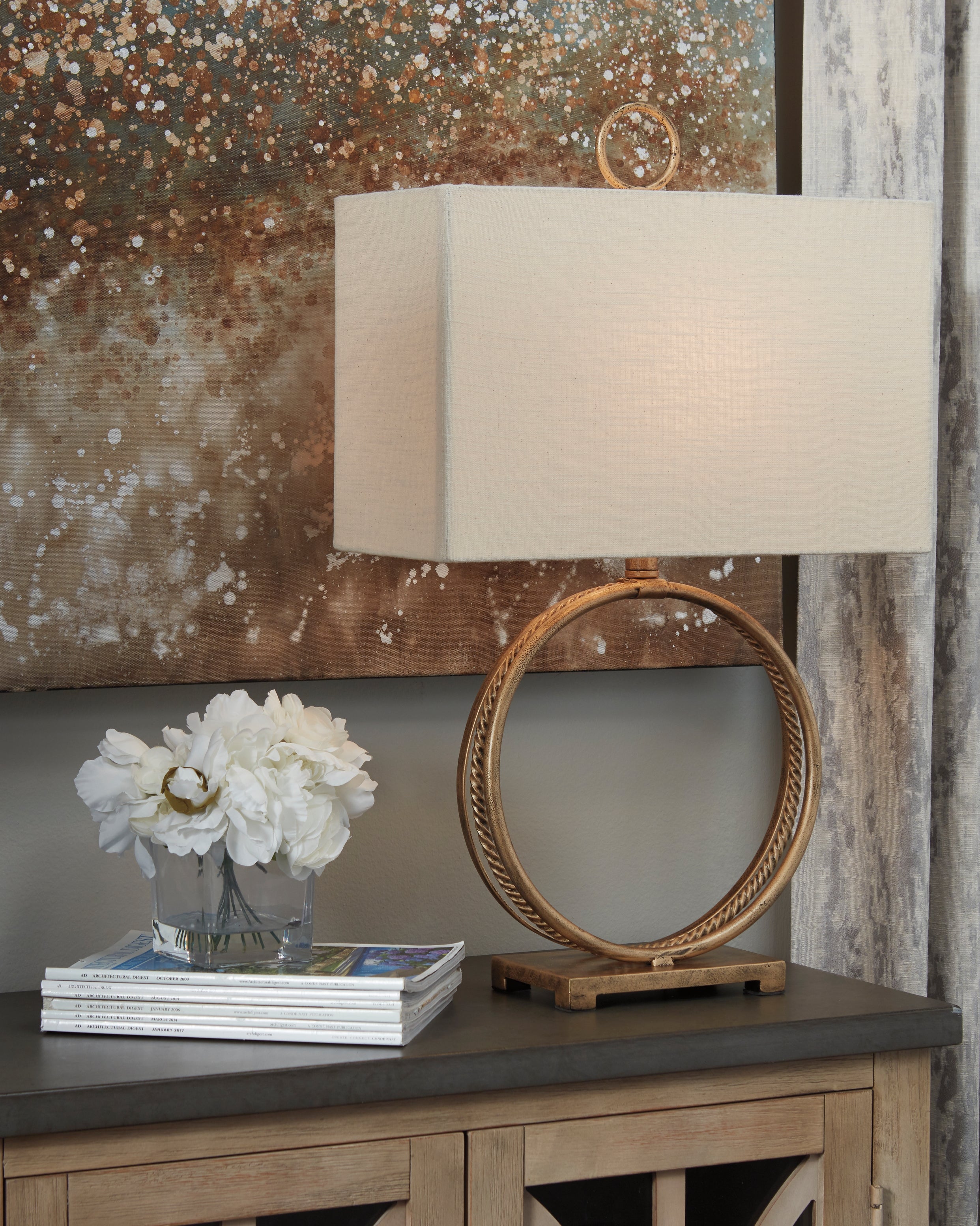 Furniture City Laplace - Ashley Furniture - Mahala Lighting - Metal Table Lamp (1/CN) / Antique Gold Finish - L208124