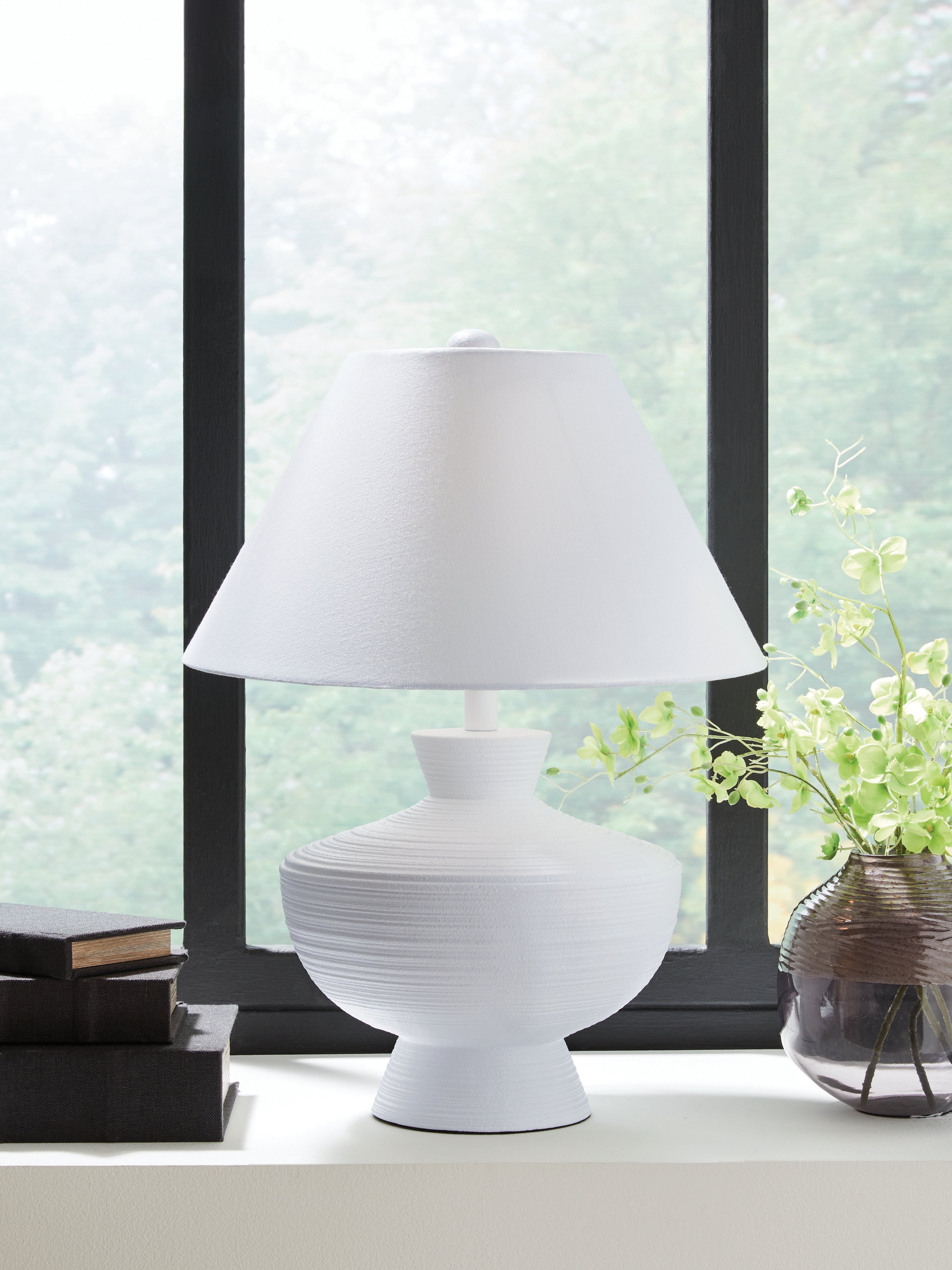 Furniture City Laplace - Ashley Furniture - Harelwood Lighting - Poly Table Lamp (1/CN) - L235934