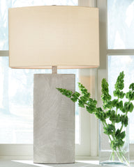 Furniture City Laplace - Ashley Furniture - Bradard Lighting - Poly Table Lamp (1/CN) / Brown - L243264