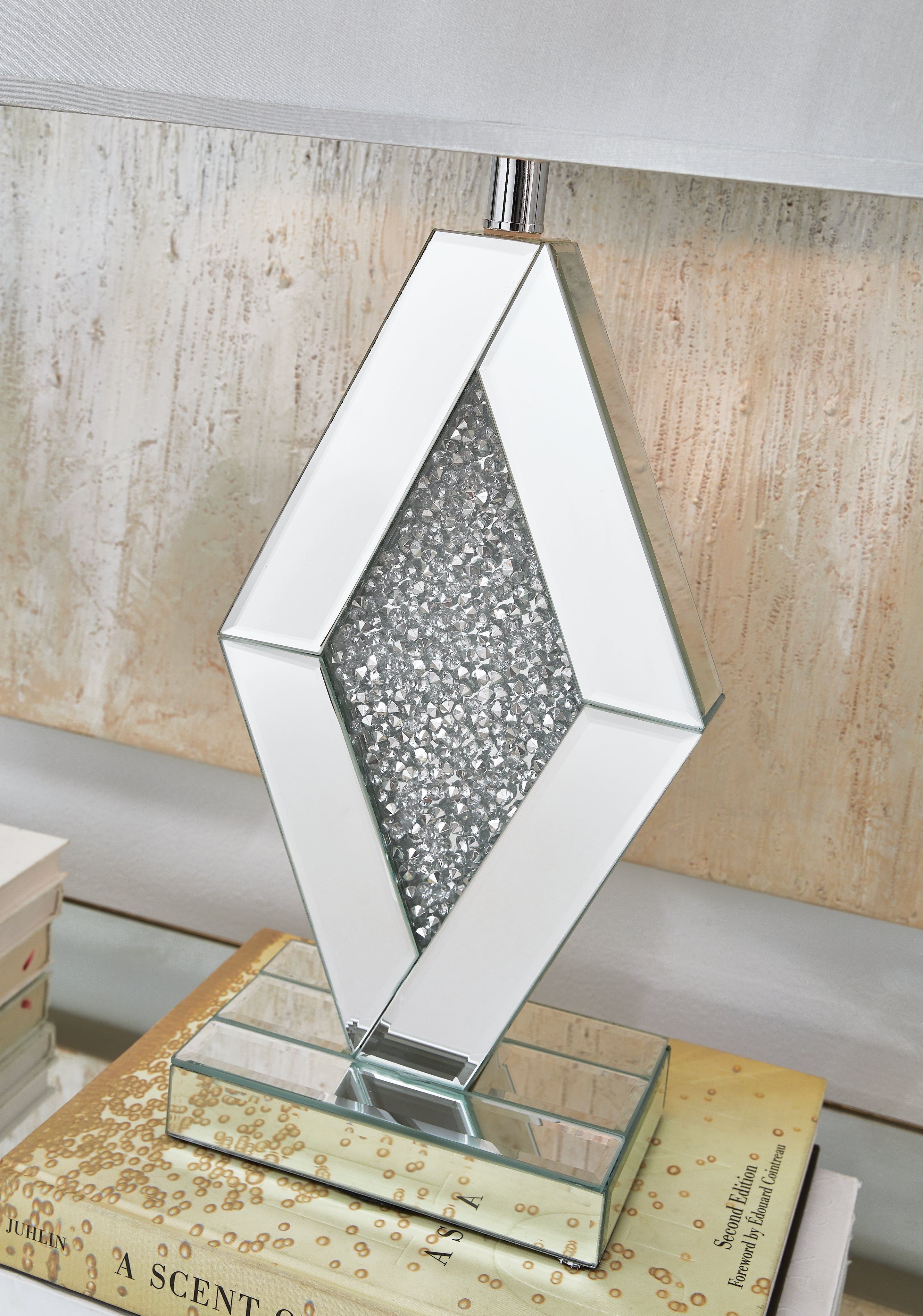 Furniture City Laplace - Ashley Furniture - Prunella Lighting - Mirror Table Lamp (1/CN) / Silver Finish - L429034