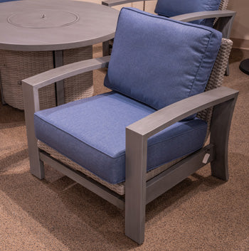 Furniture City Laplace - Ashley Furniture - Half Moon Beach Outdoor - Spring Lounge Chair - PCP418-820