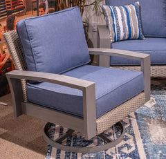 Furniture City Laplace - Ashley Furniture - Half Moon Beach Outdoor - Swivel Lounge w/ Cushion - PCP418-821