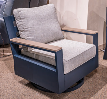 Furniture City Laplace - Ashley Furniture - East Beach Outdoor - Swivel Glider Chair w/Cushion - PCP587-821