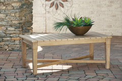 Furniture City Laplace - Ashley Furniture - Carter Hall Outdoor Coffee Table - Rectangular Cocktail Table - P601-701