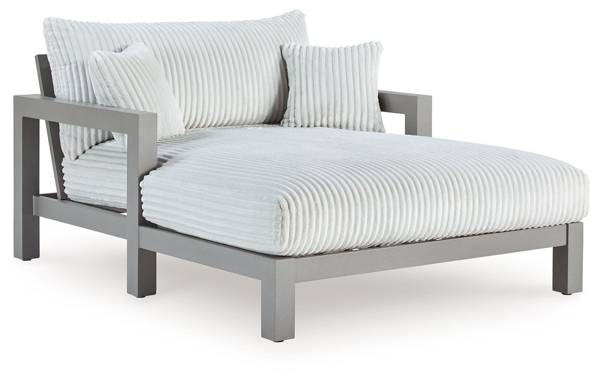 Furniture City Laplace - Ashley Furniture - Hurley Park Outdoor Chaise Lounge with Cushion - Chaise Lounge with Cushion / Gray - PCP695-815