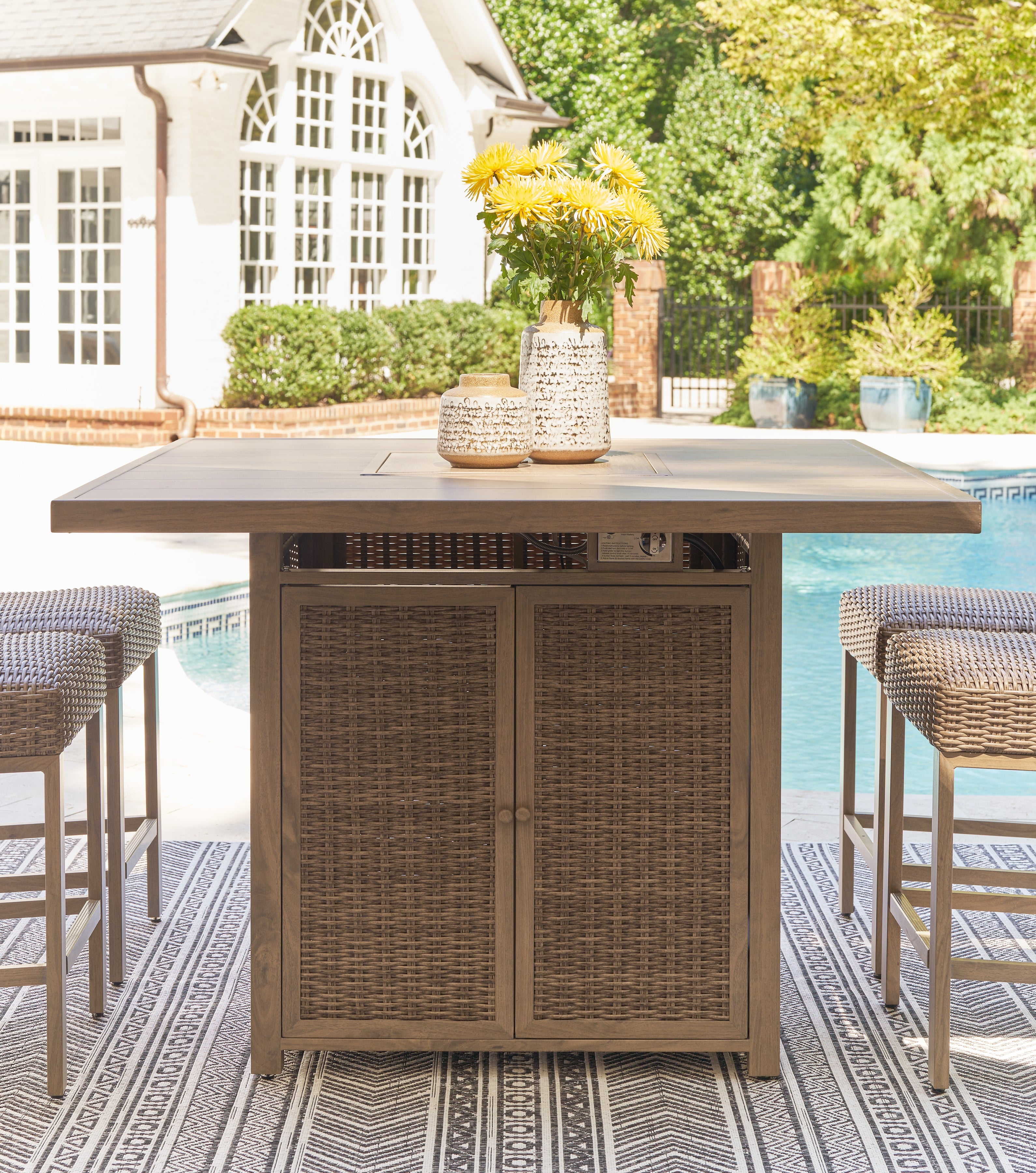 Furniture City Laplace - Ashley Furniture - Walton Bridge Outdoor - Square Bar Table w/Fire Pit - P749-665