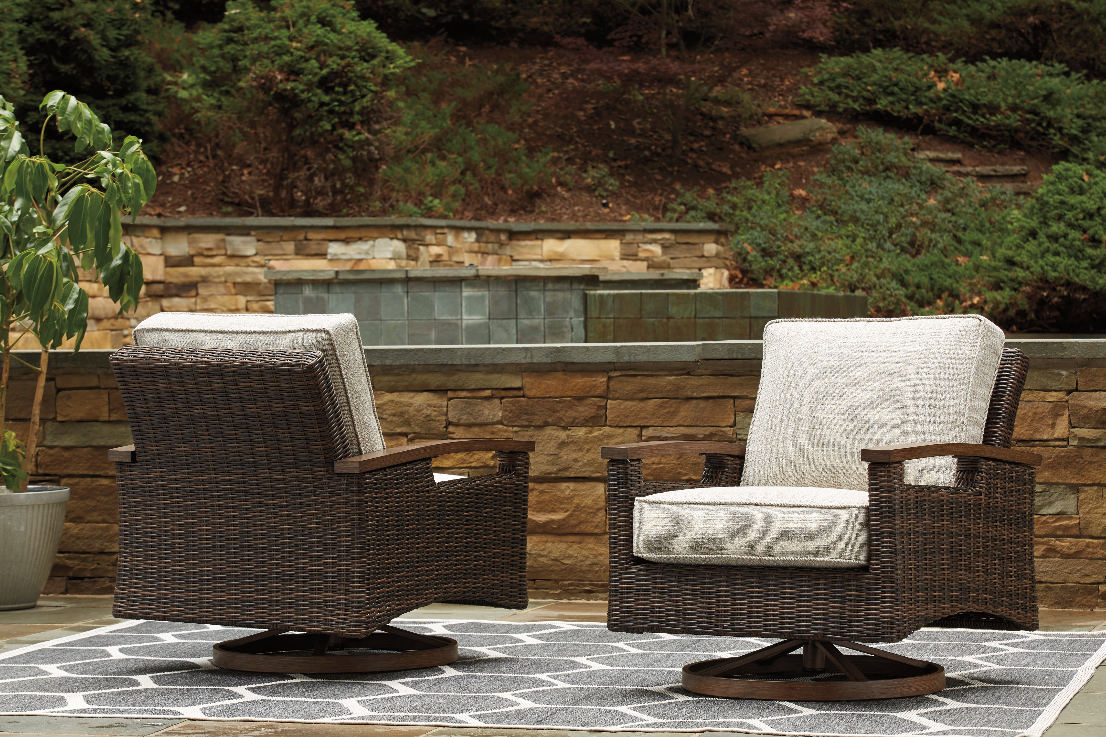 Furniture City Laplace - Ashley Furniture - Paradise Trail Outdoor - Swivel Lounge Chair (Set of 2) / Medium Brown - P750-821