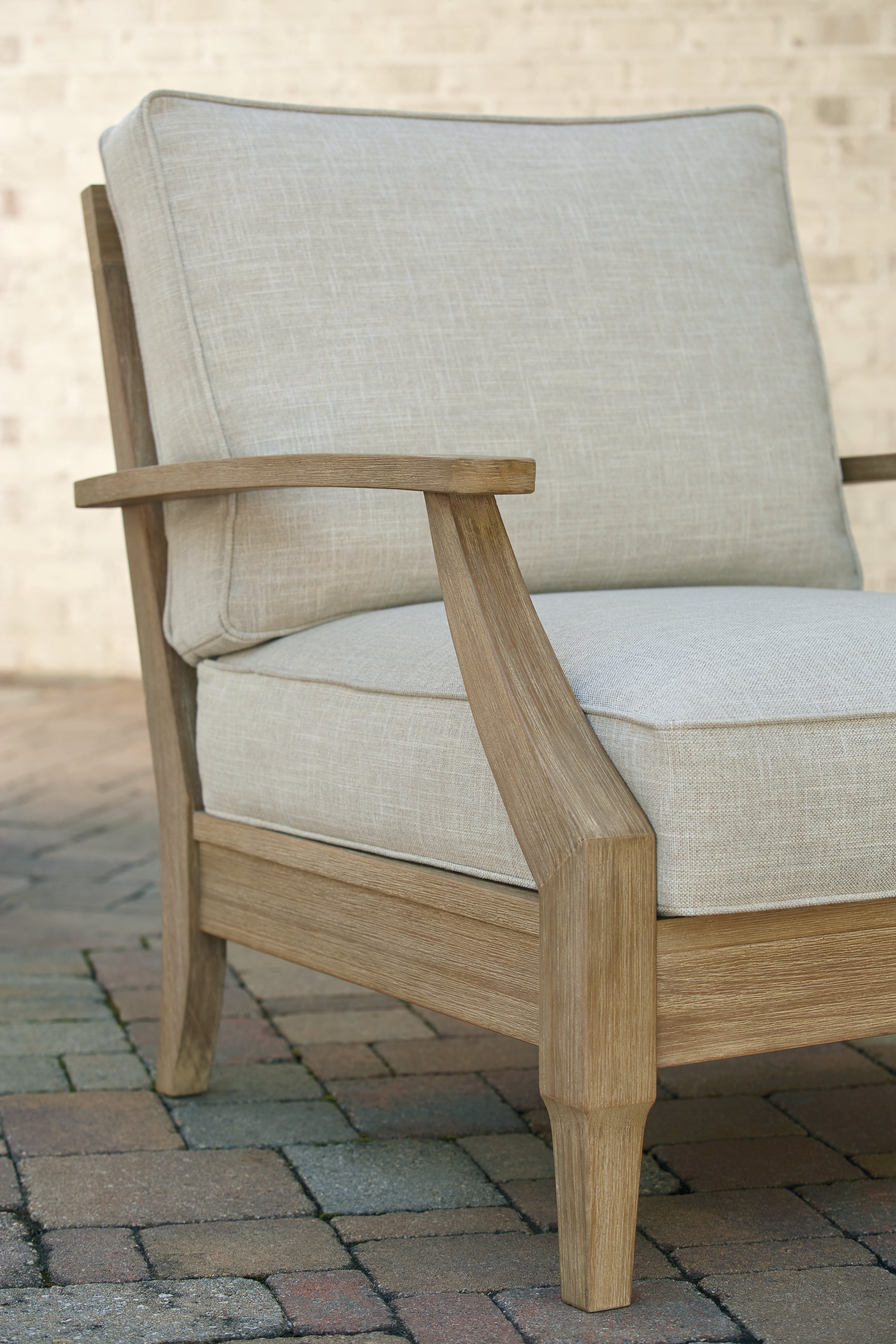 Furniture City Laplace - Ashley Furniture - Clare View Outdoor - Lounge Chair w/Cushion (1/CN) - P801-820