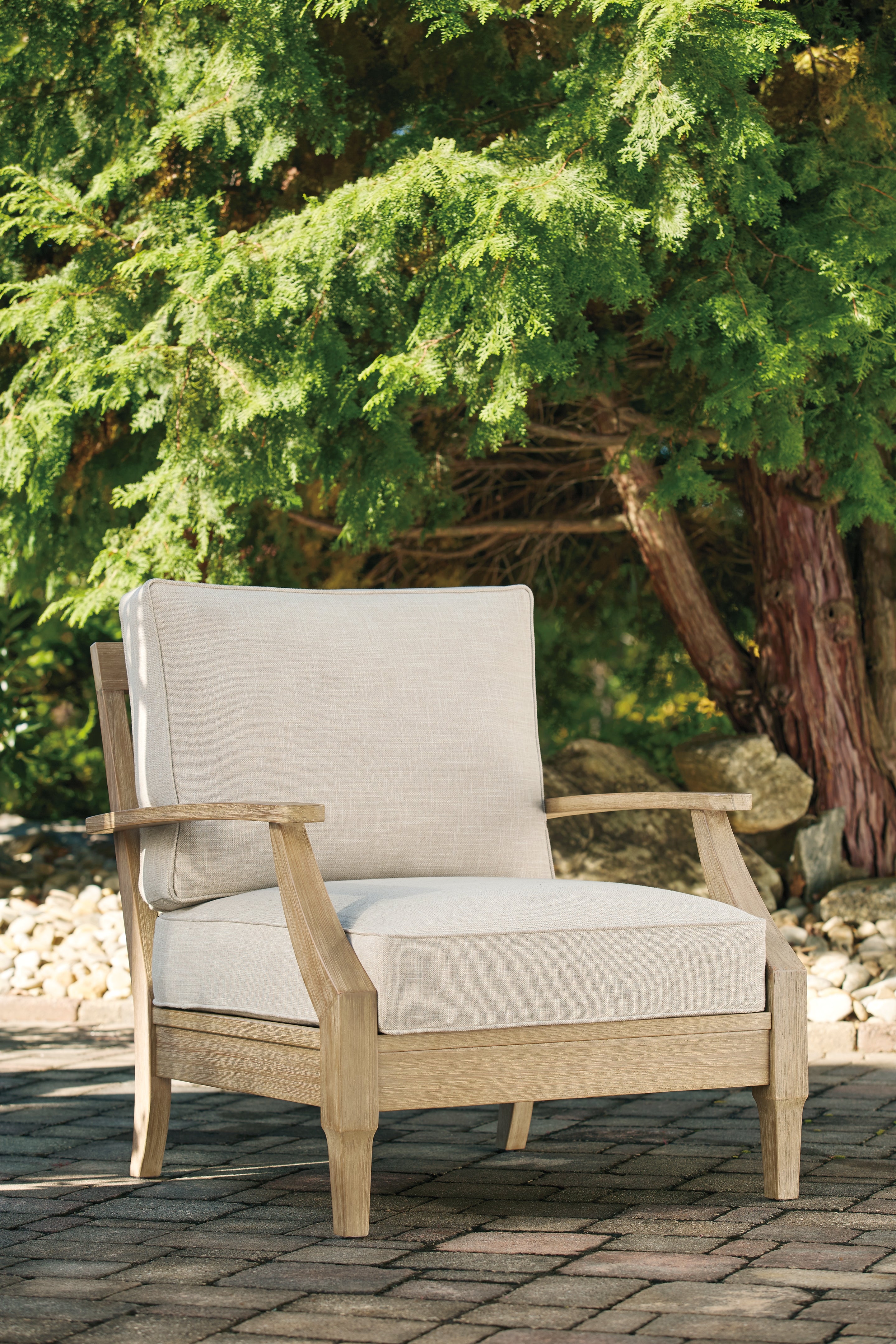 Furniture City Laplace - Ashley Furniture - Clare View Outdoor - Lounge Chair w/Cushion (1/CN) - P801-820