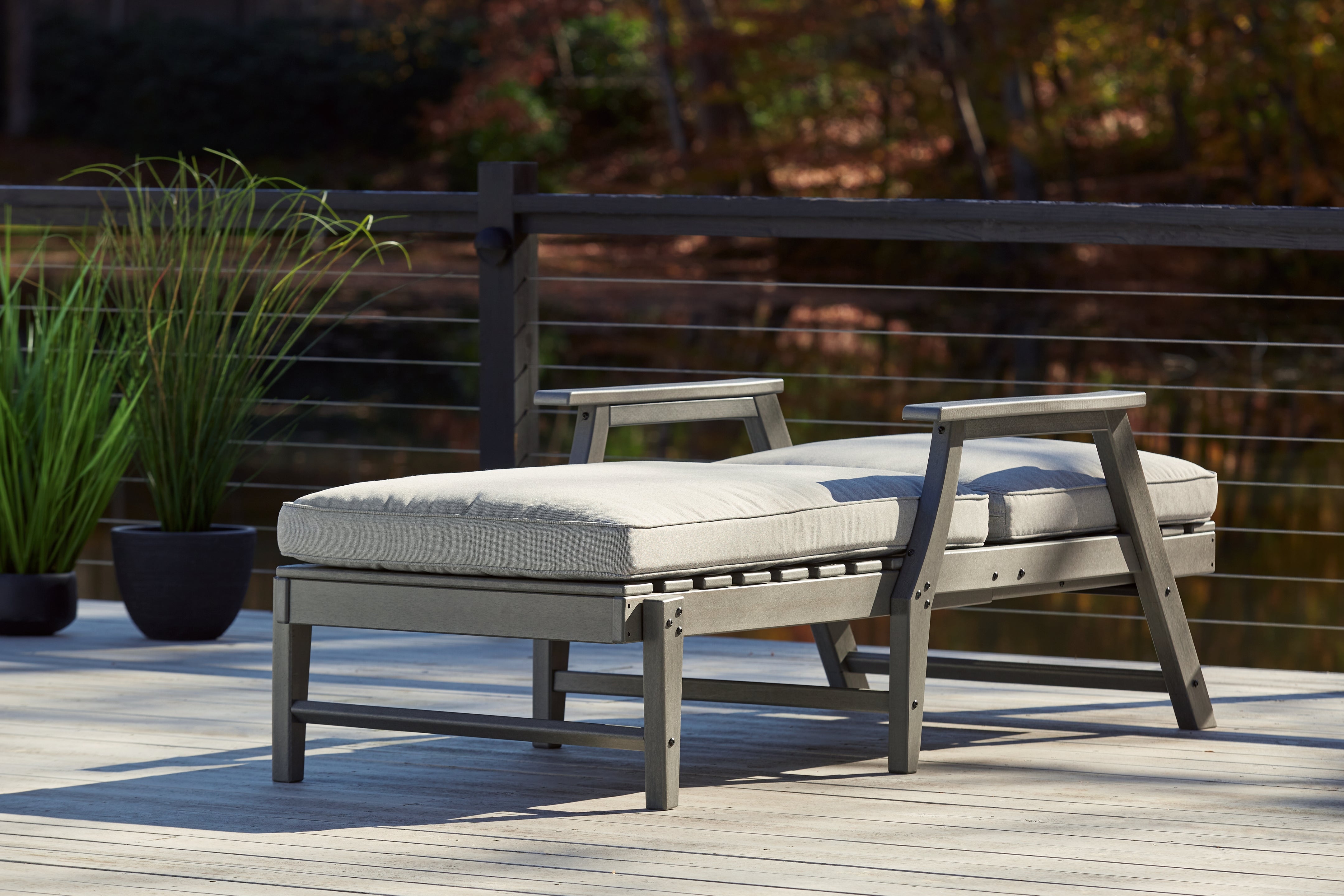 Furniture City Laplace - Ashley Furniture - Visola Outdoor - Chaise Lounge with Cushion / Gray - P802-815