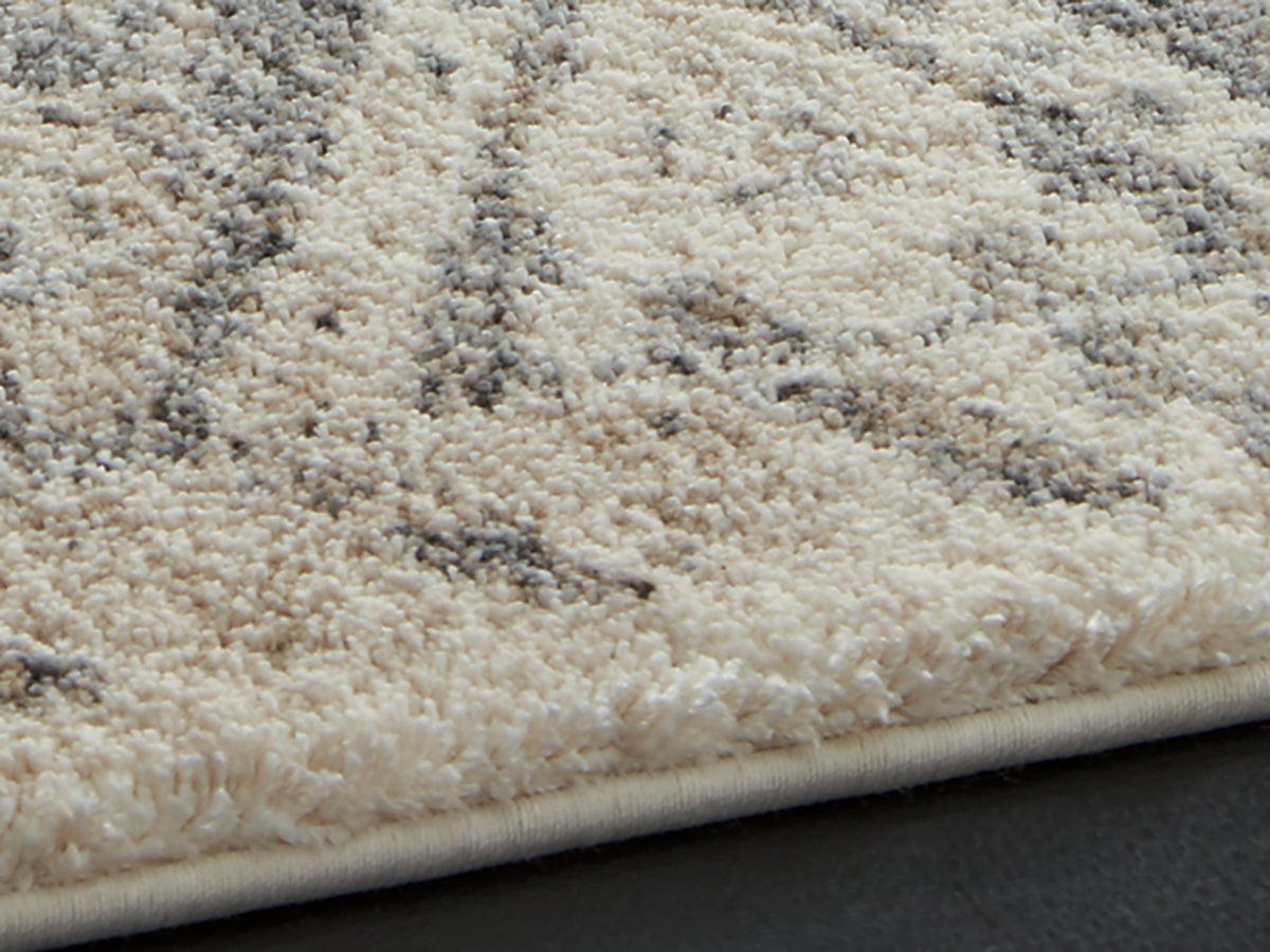 Furniture City Laplace - Ashley Furniture - Precia Rug - 5'3" x 7'3" Rug / Gray/Cream - R404132