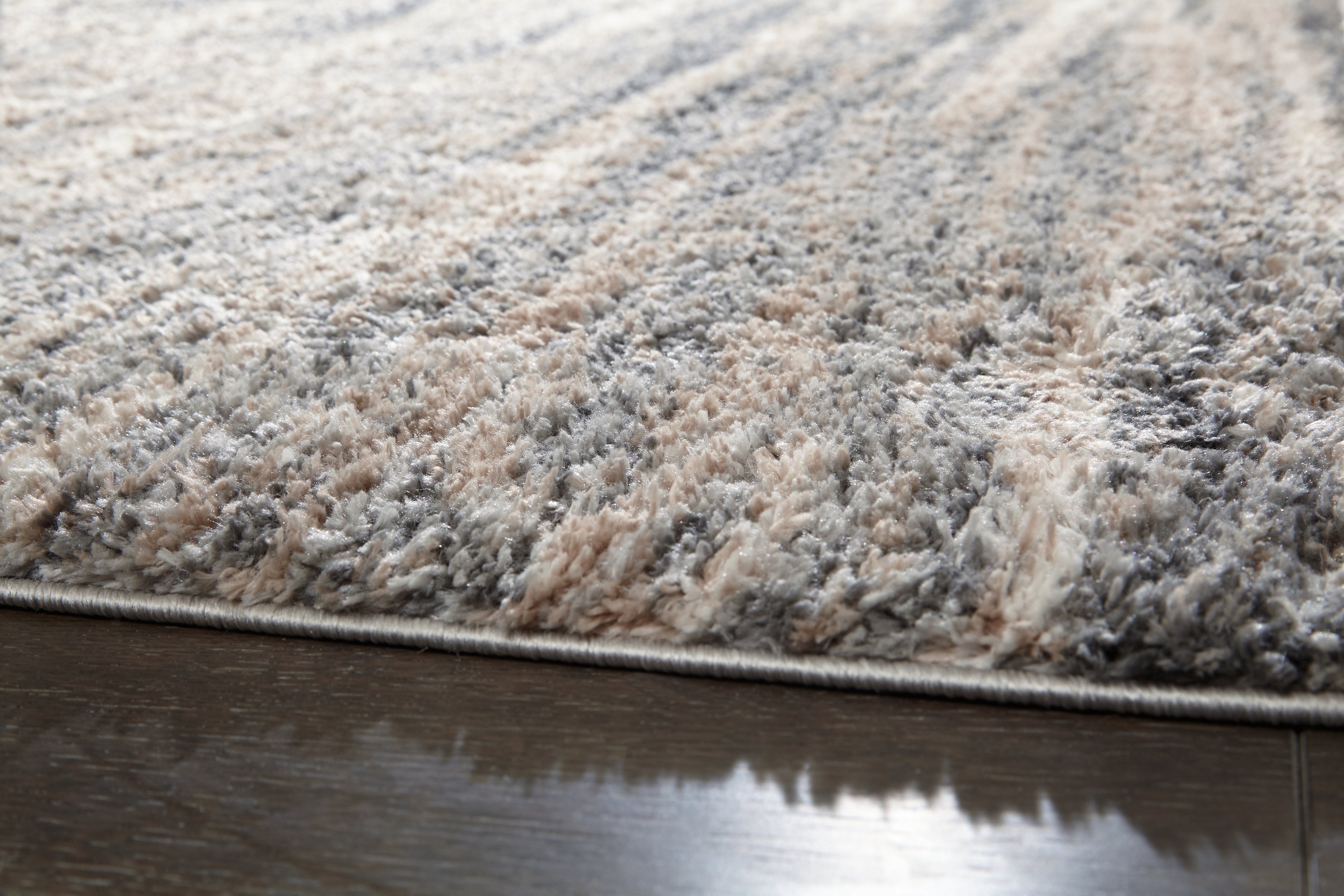 Furniture City Laplace - Ashley Furniture - Gizela Rug - 5'3" x 7'3" Rug / Ivory/Beige/Gray - R404862