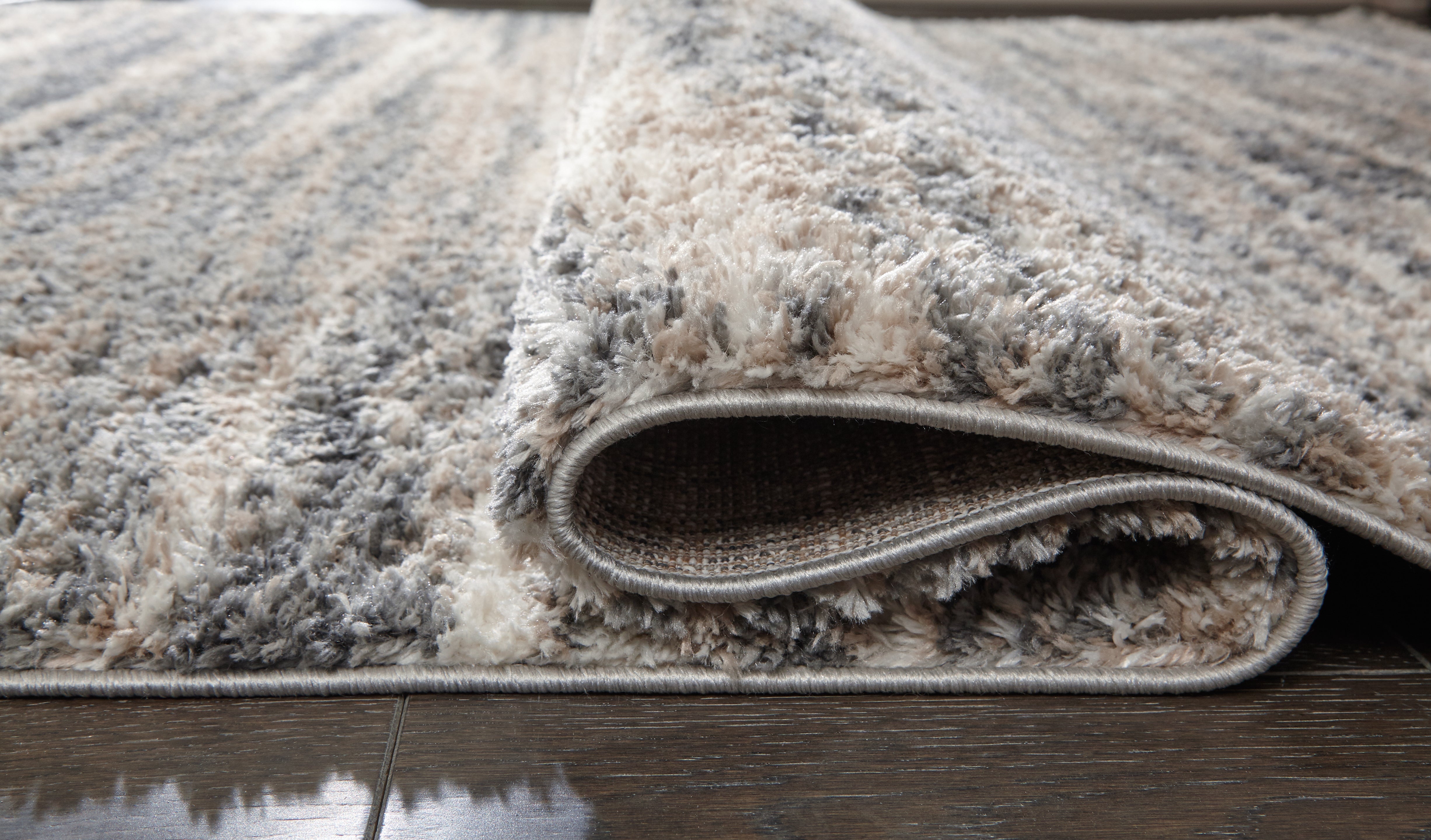 Furniture City Laplace - Ashley Furniture - Gizela Rug - 7'10" x 10' Rug - R404861
