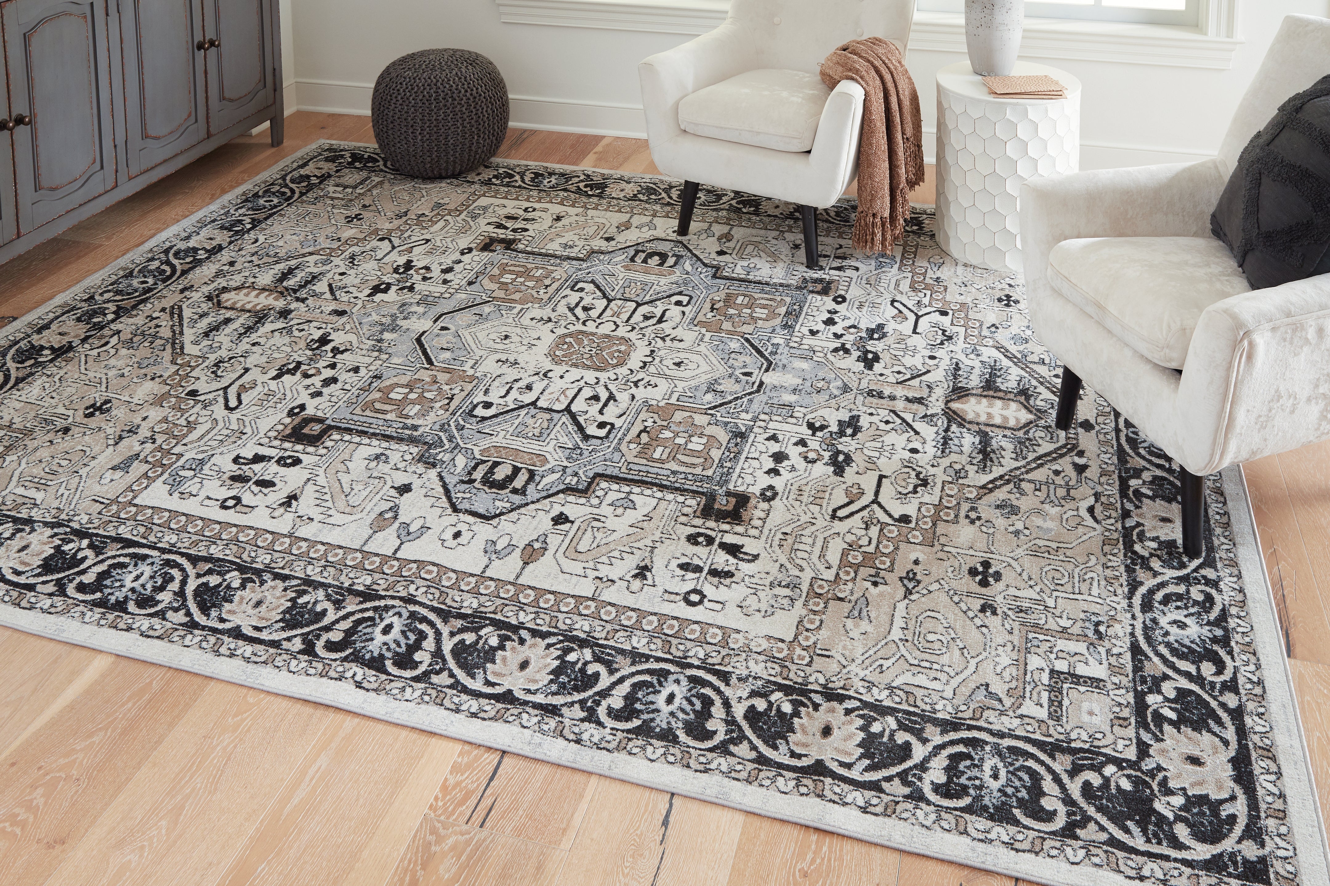 Furniture City Laplace - Ashley Furniture - Gregmoore Rug - 5'2" x 6'10" Washable Rug / Multi - R405822