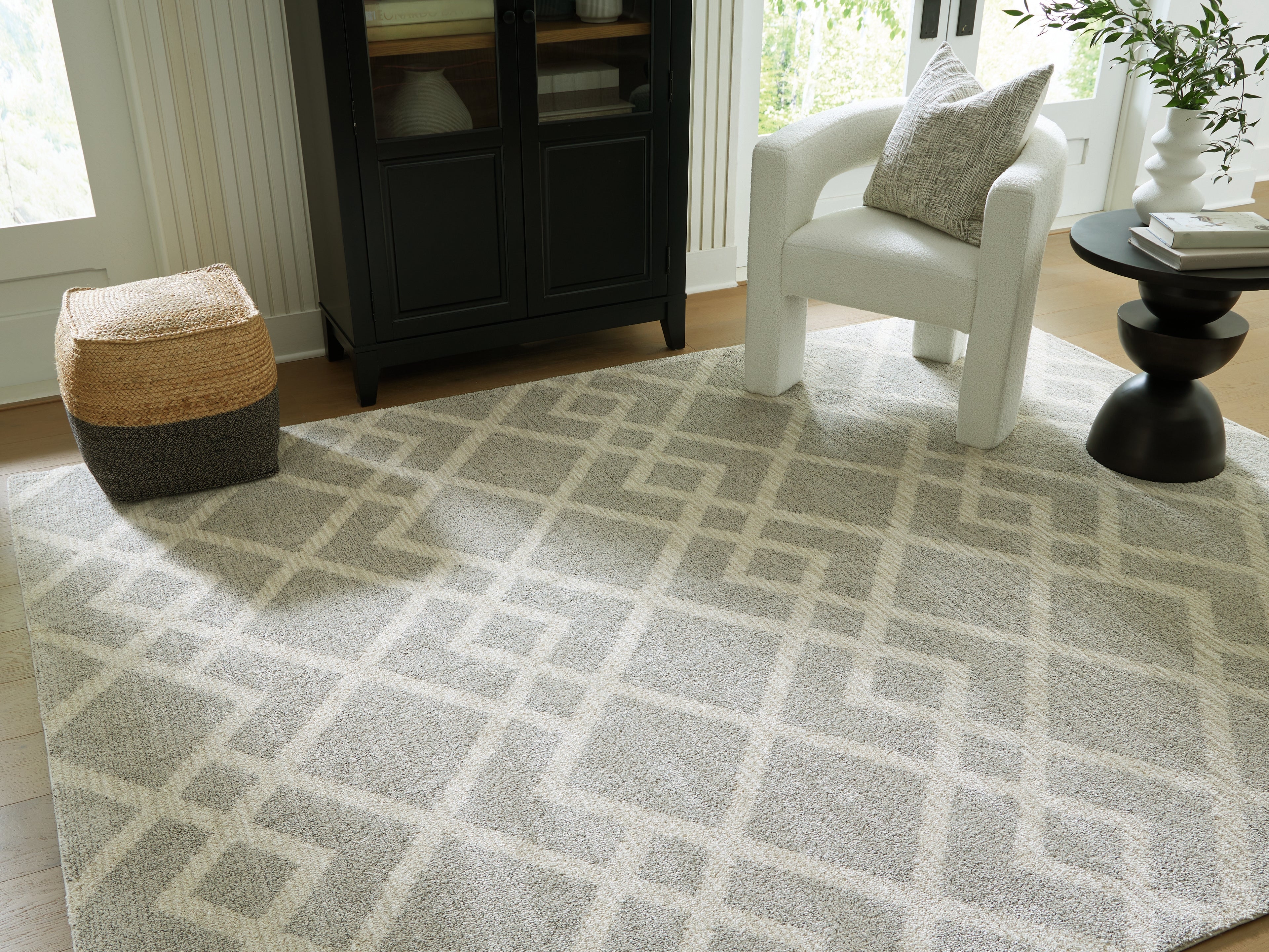 Furniture City Laplace - Ashley Furniture - Unawick Large Rug - Large Rug - R407331