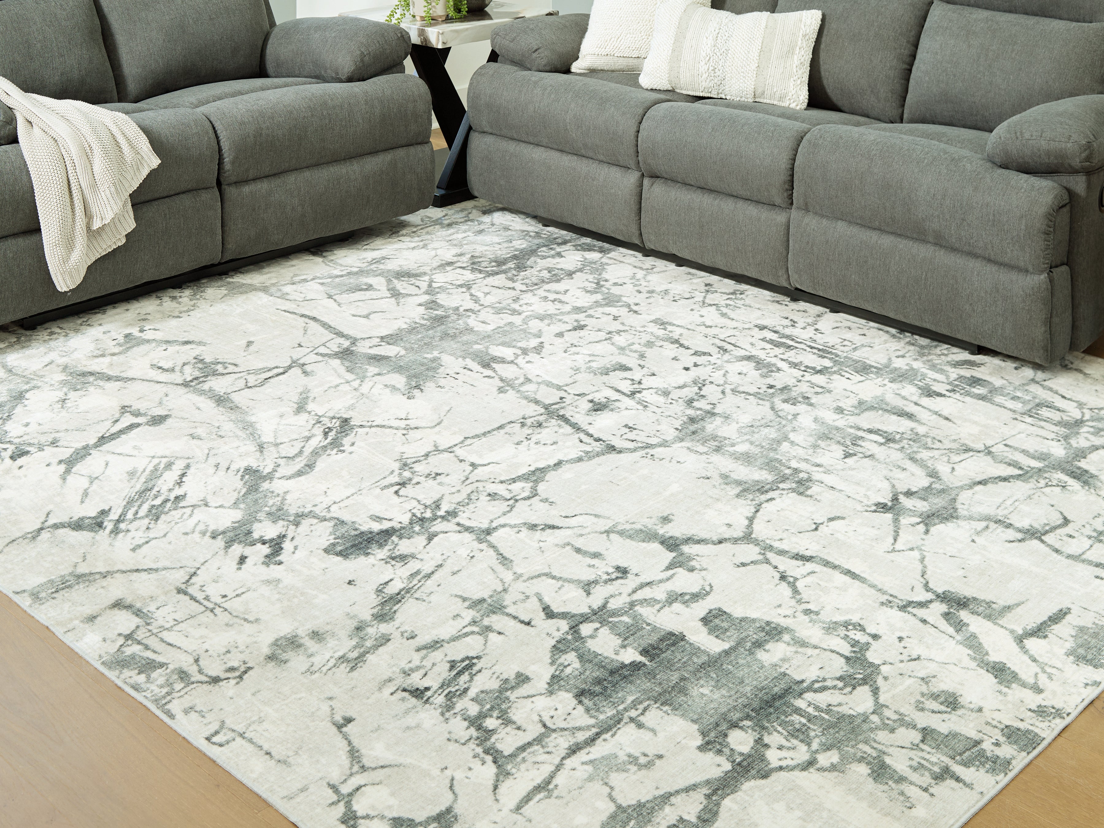 Furniture City Laplace - Ashley Furniture - Tobinbury Rug - Washable 8' x 10' Area Rug - R407421