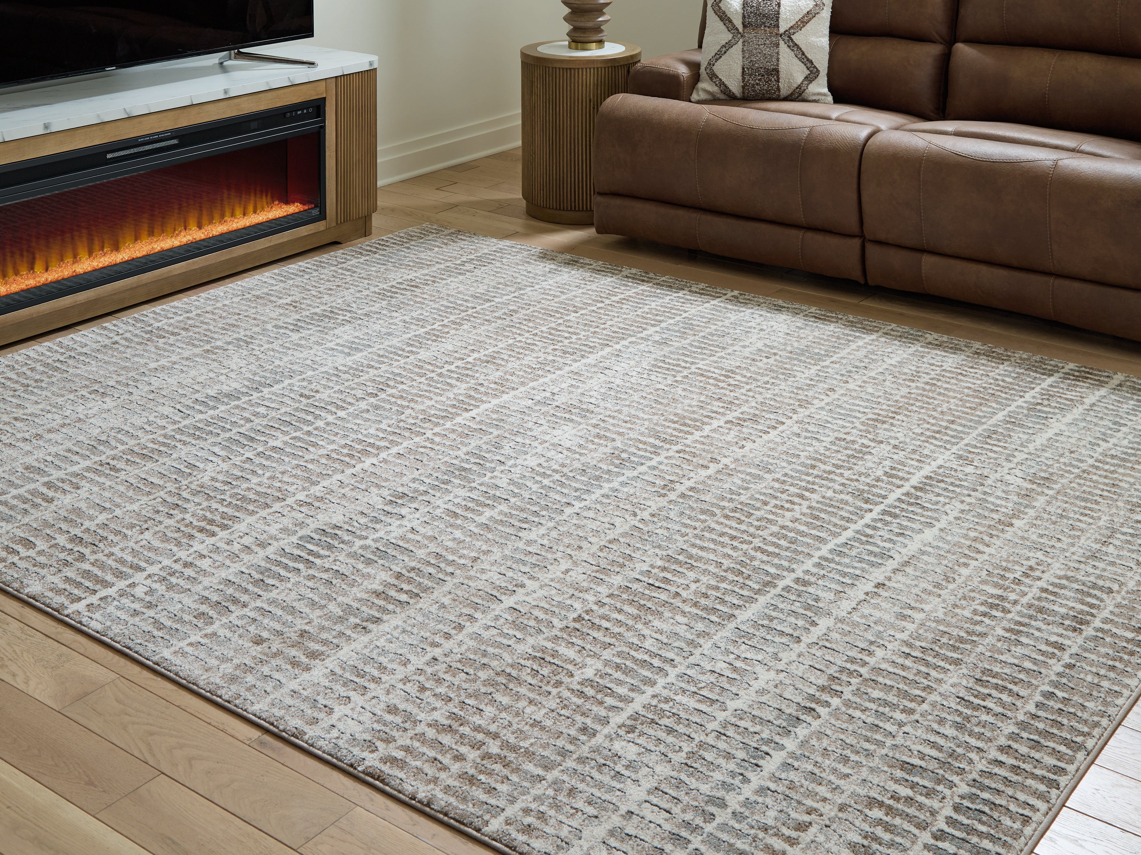 Furniture City Laplace - Ashley Furniture - Fuadwick Rug - 7'10" x 10' Area Rug - R407691