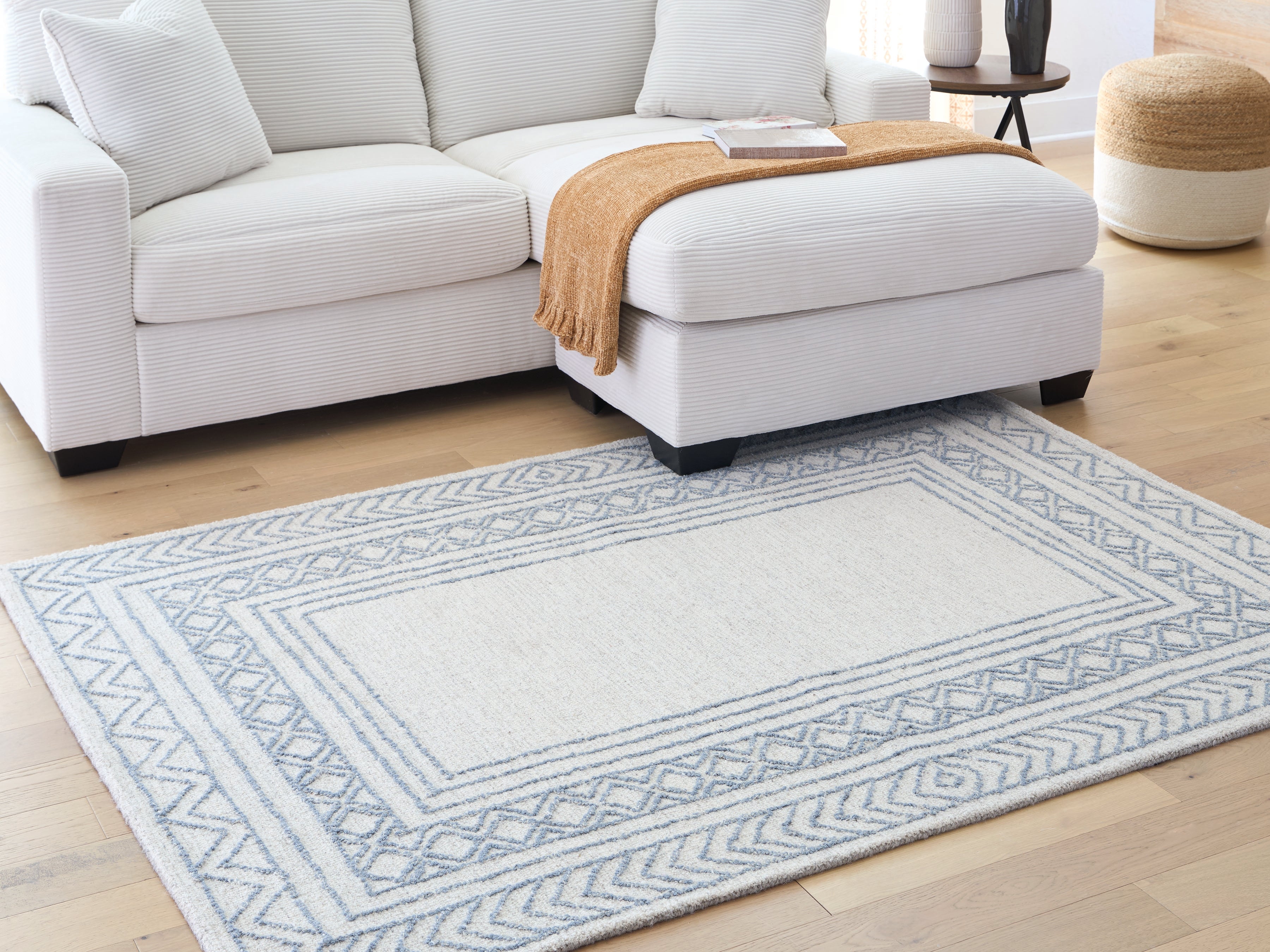 Furniture City Laplace - Ashley Furniture - Azelhurst Rug - 5' x 7' Area Rug - R407852