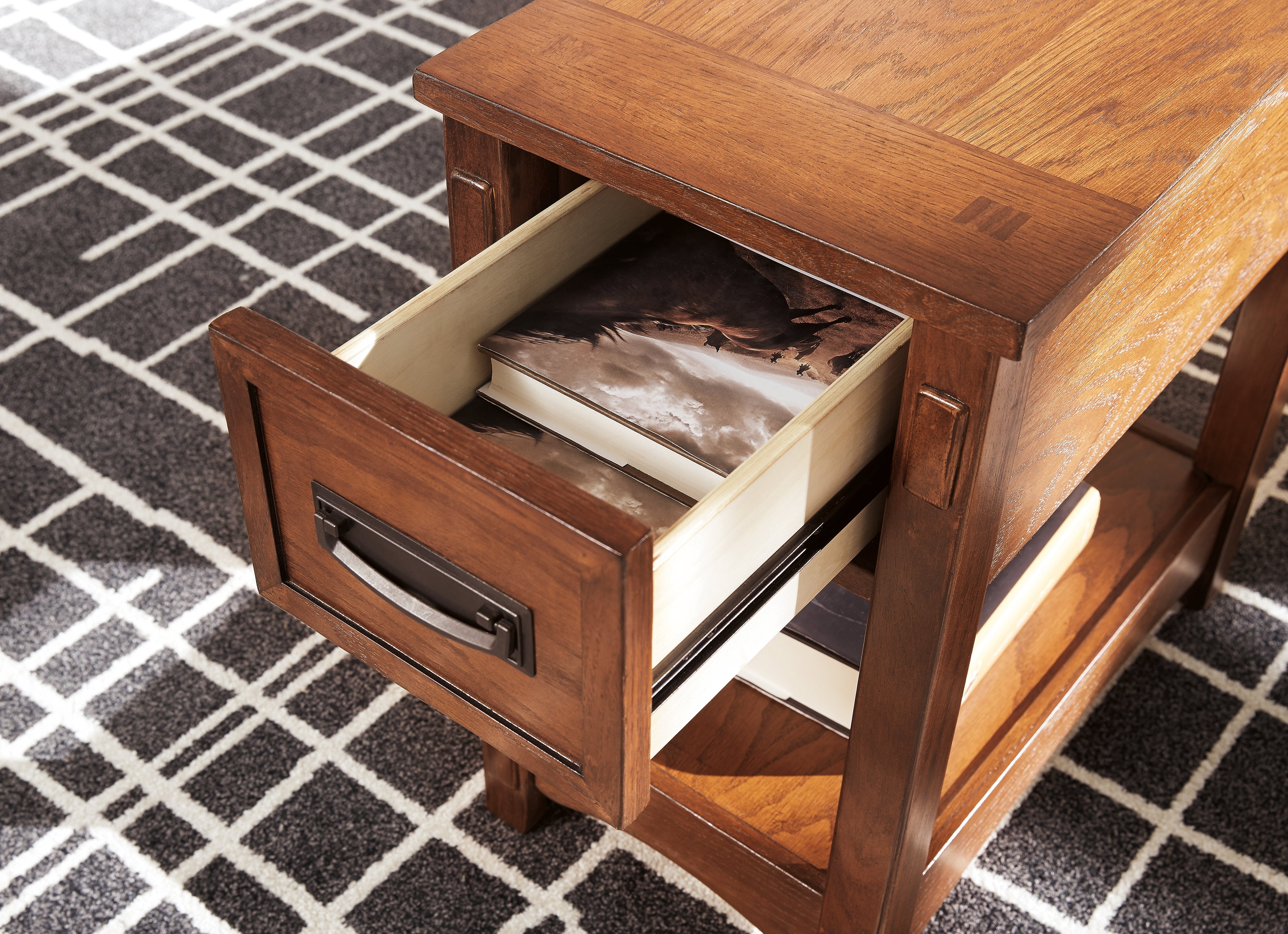 Furniture City Laplace - Ashley Furniture - Breegin Chairside End Table - Chair Side End Table - T007-319