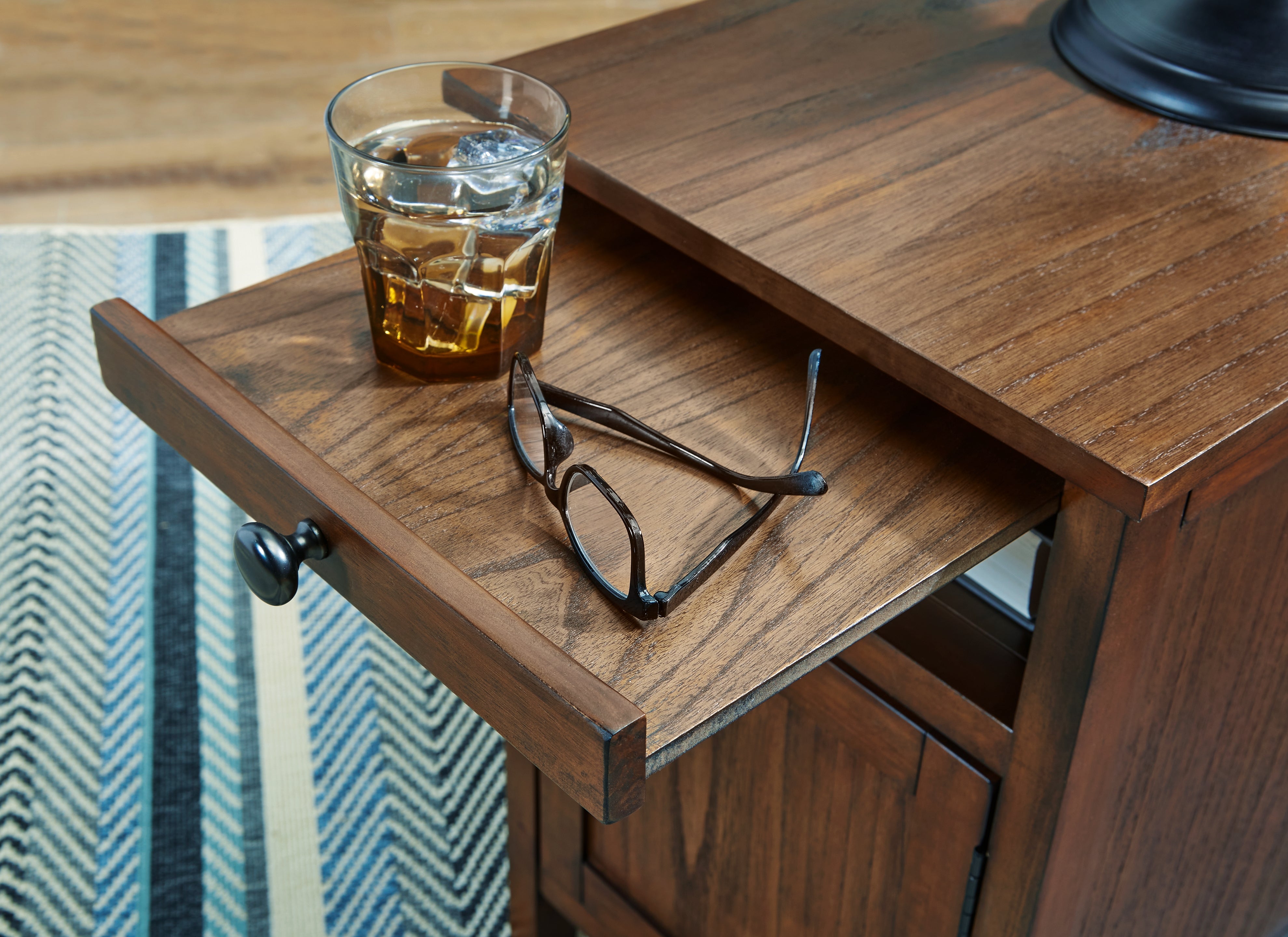 Furniture City Laplace - Ashley Furniture - Treytown Chairside End Table - Chair Side End Table - T300-117