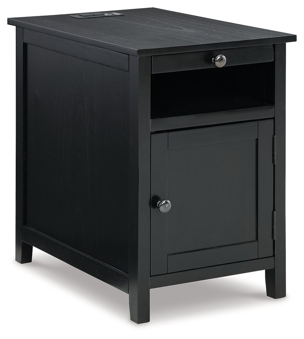Furniture City Laplace - Ashley Furniture - Treytown Chairside End Table - Chair Side End Table / Black - T300-617