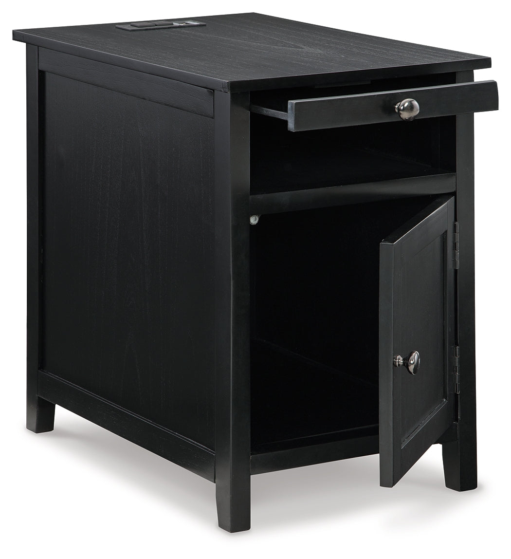 Furniture City Laplace - Ashley Furniture - Treytown Chairside End Table - Chair Side End Table / Black - T300-617