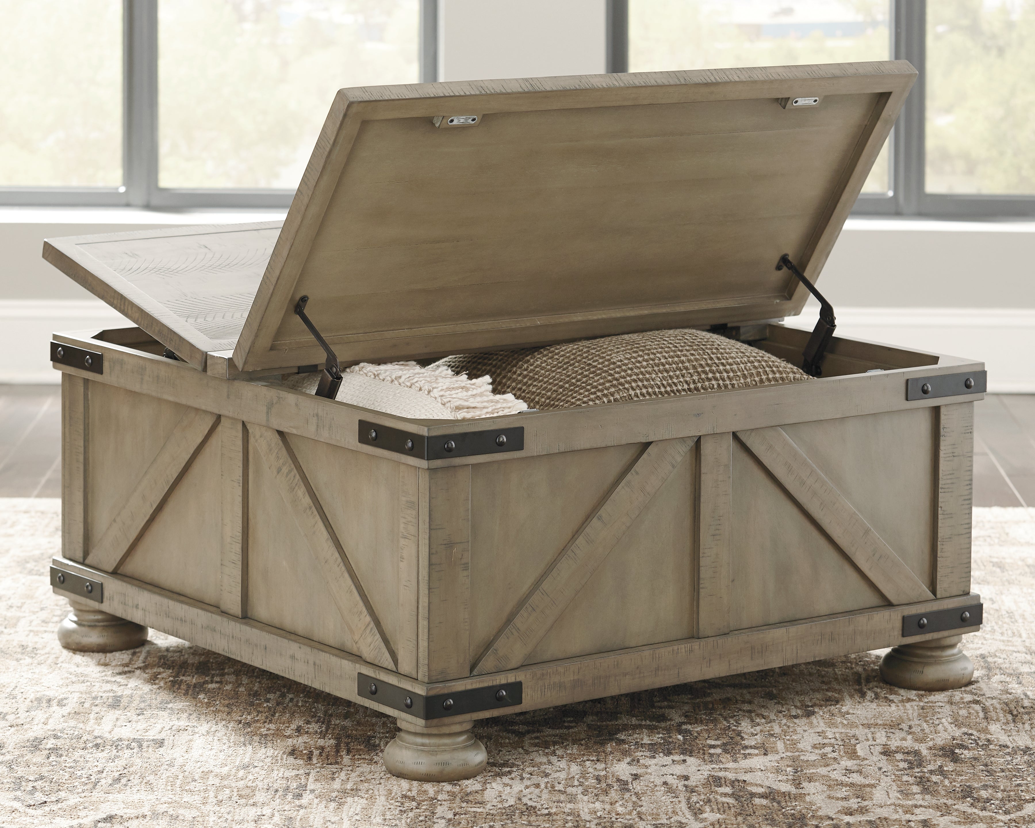 Furniture City Laplace - Ashley Furniture - Aldwin Coffee Table With Storage - Cocktail Table with Storage / Gray - T457-20