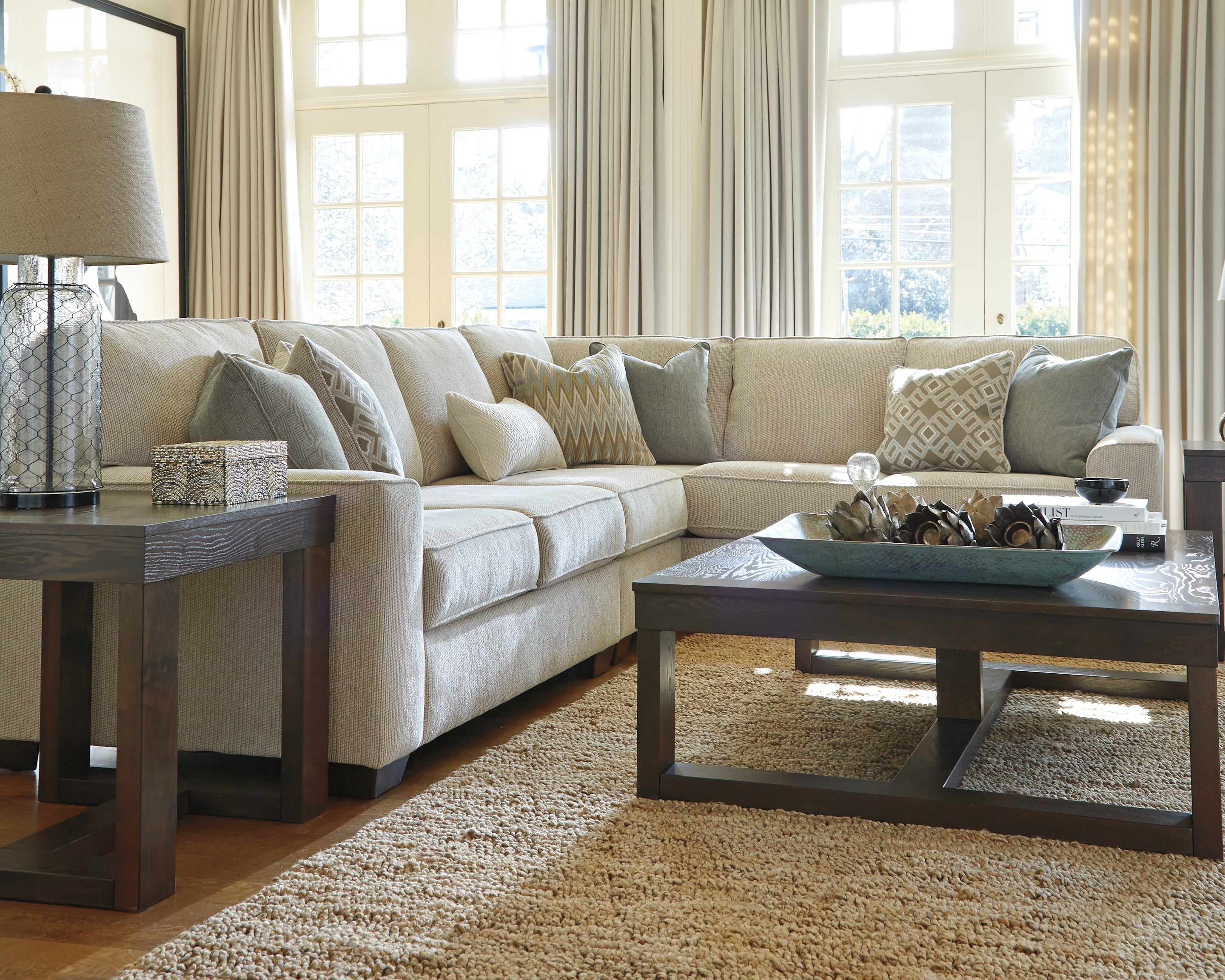Furniture City Laplace - Ashley Furniture - Watson Coffee Table - Rectangular Cocktail Table / Dark Brown - T481-1