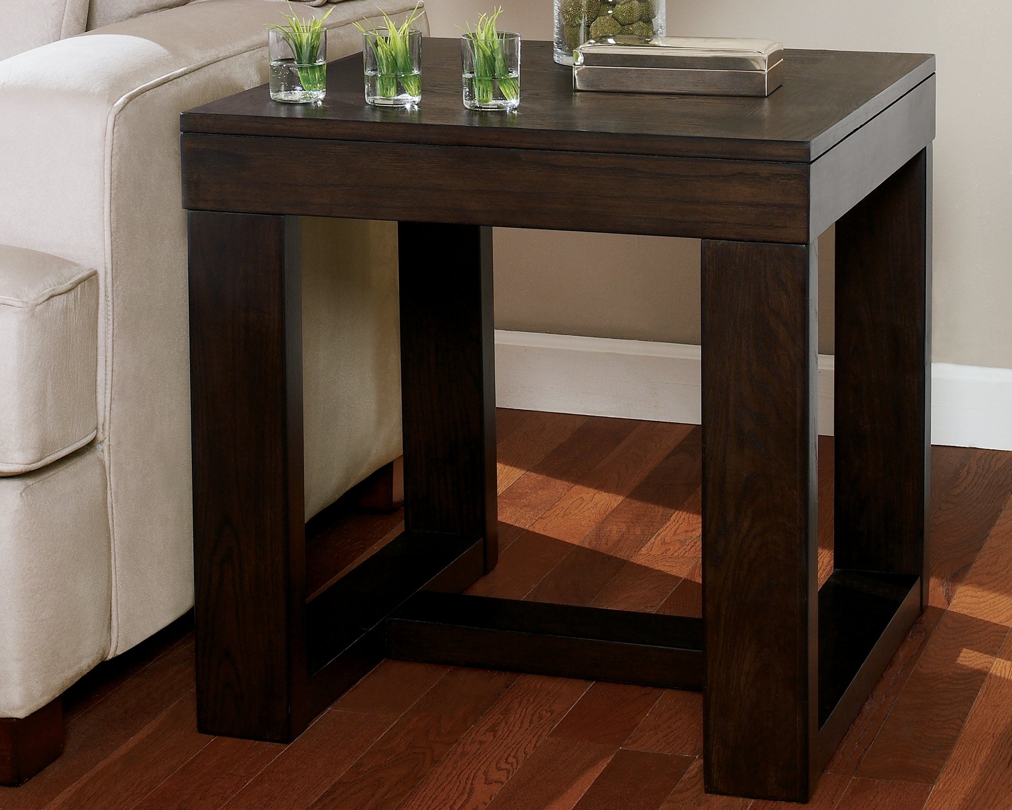 Furniture City Laplace - Ashley Furniture - Watson End Table - Square End Table / Dark Brown - T481-2