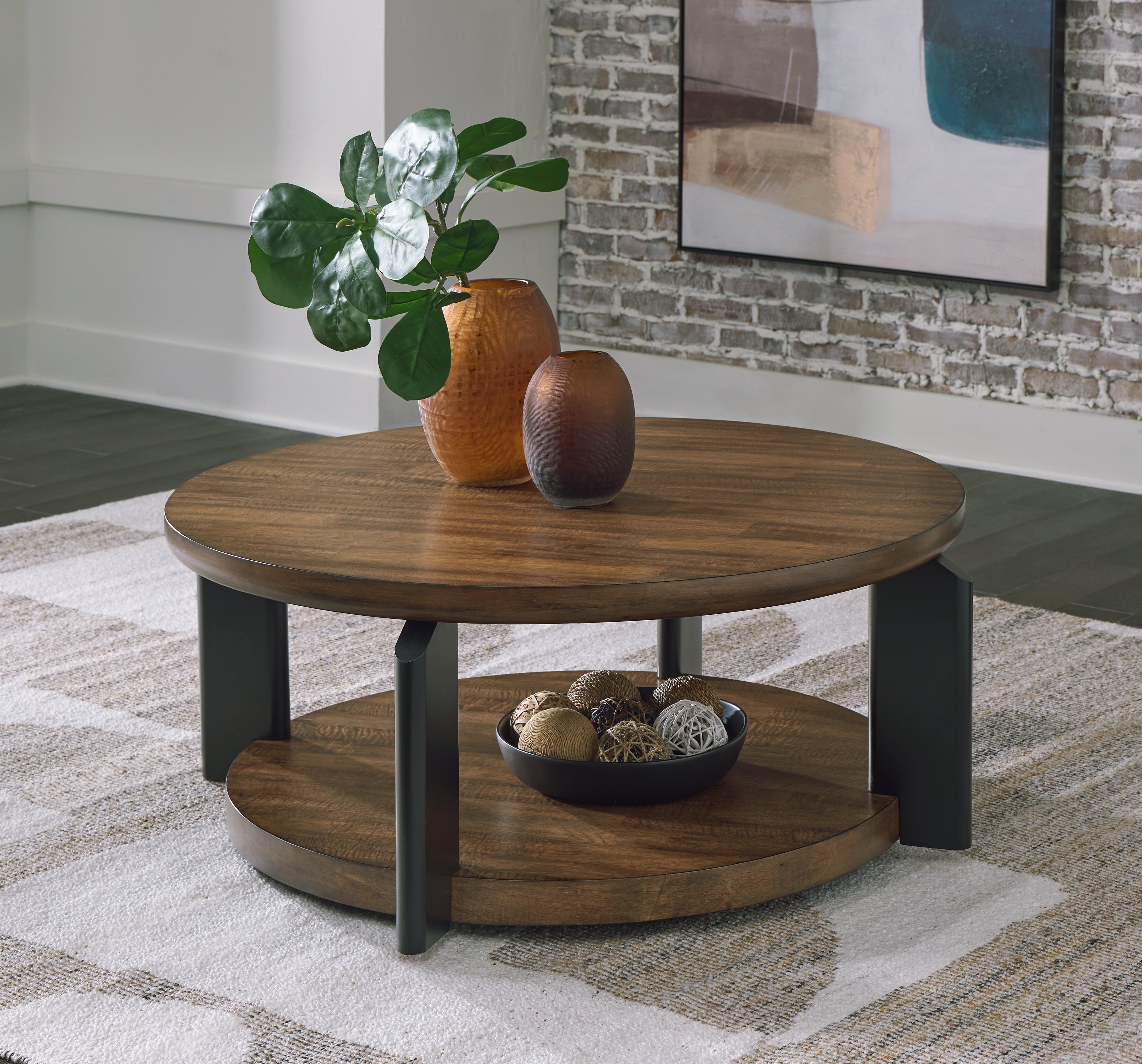 Furniture City Laplace - Ashley Furniture - Kraeburn Coffee Table - Round Cocktail Table - T624-8