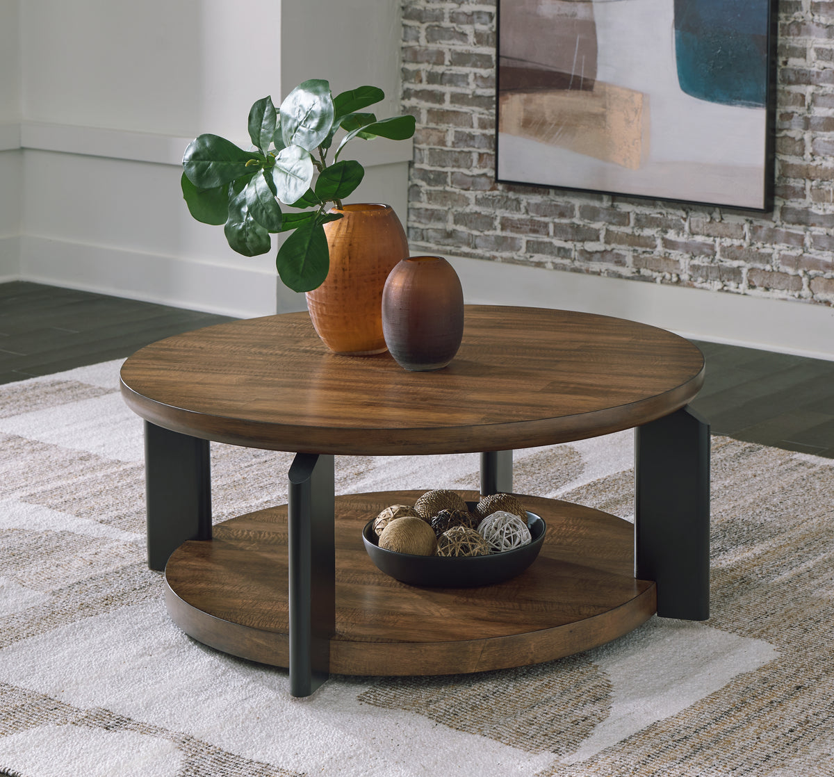 Furniture City Laplace - Ashley Furniture - Kraeburn Coffee Table - Round Cocktail Table - T624-8