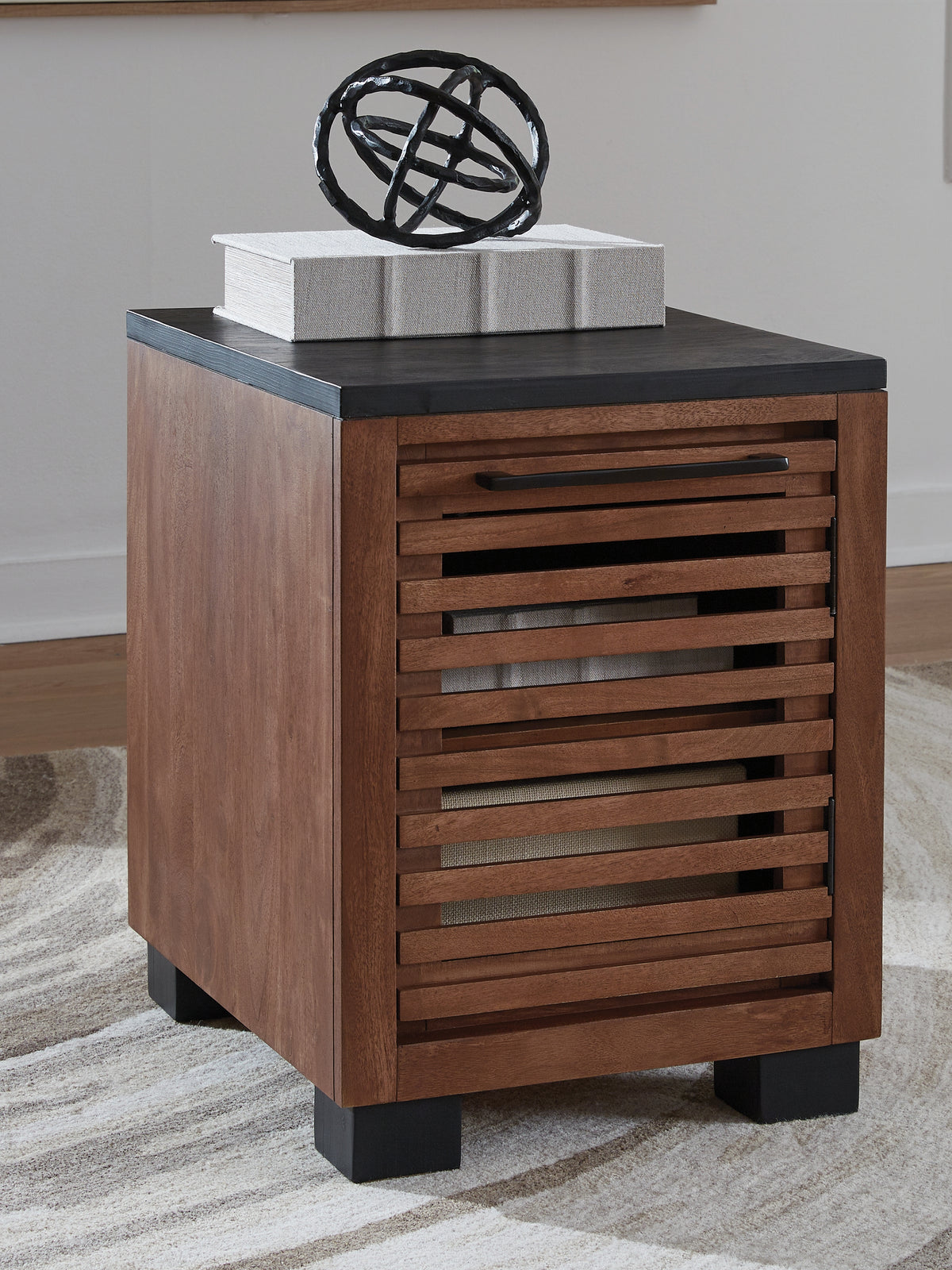 Furniture City Laplace - Ashley Furniture - Kallari Chairside End Table - Chair Side End Table - T737-7