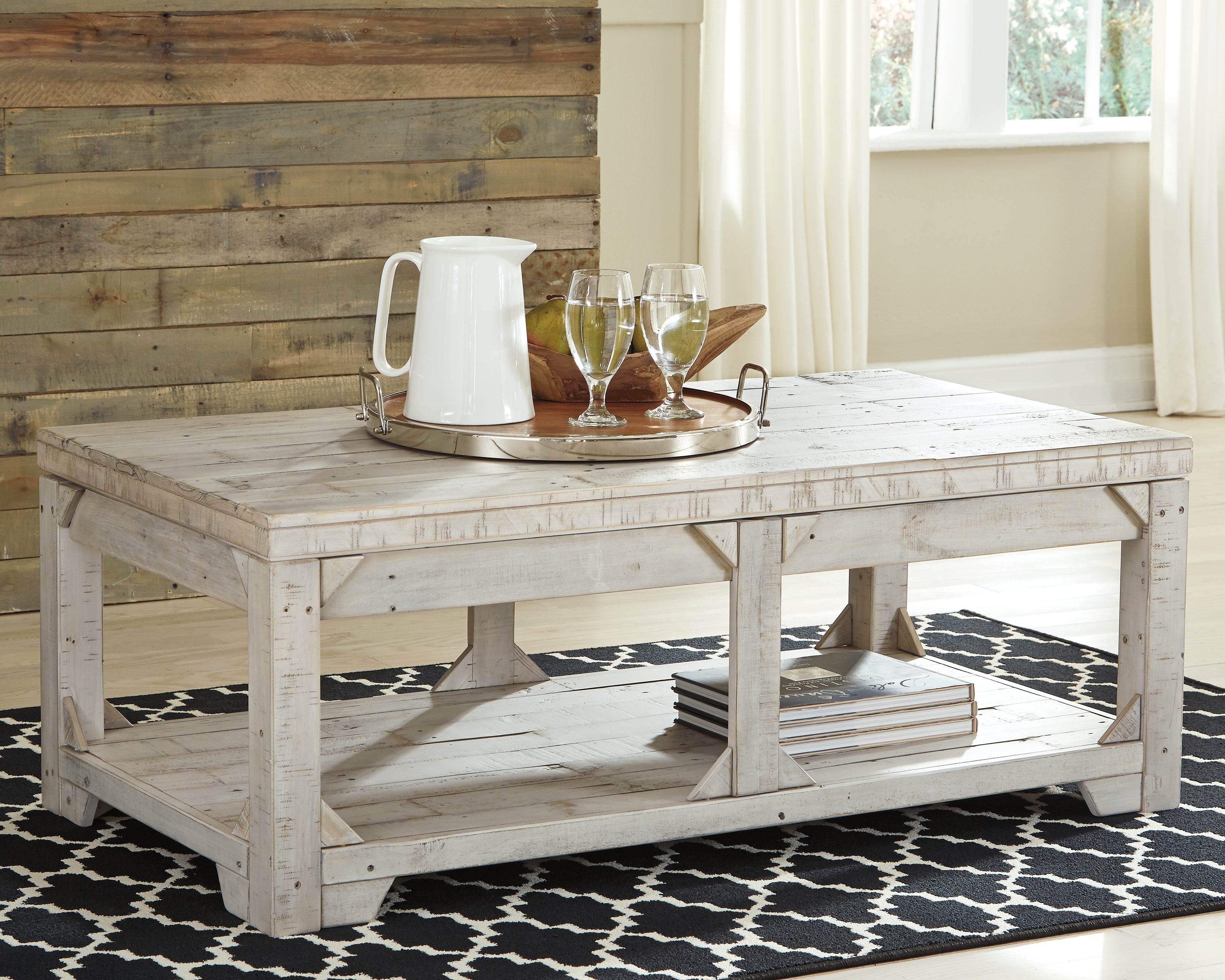 Furniture City Laplace - Ashley Furniture - Fregine Coffee Table with Lift Top - Lift Top Cocktail Table / Whitewash - T755-9