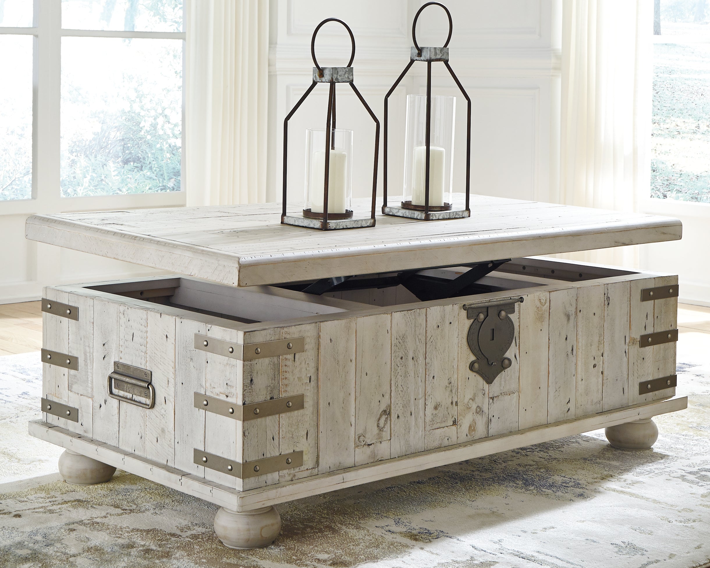 Furniture City Laplace - Ashley Furniture - Carynhurst Coffee Table with Lift Top - Lift Top Cocktail Table - T757-9