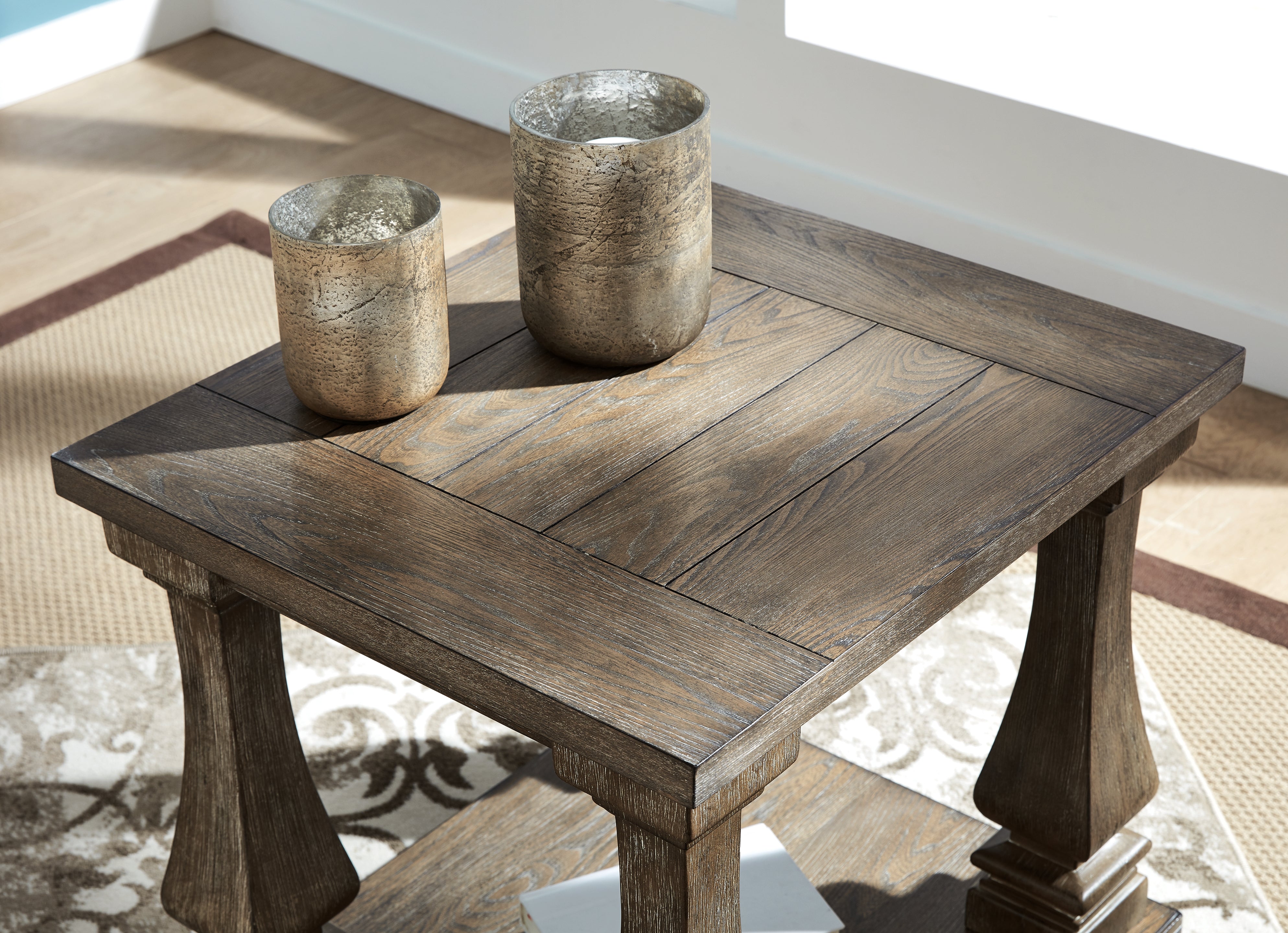 Furniture City Laplace - Ashley Furniture - Johnelle End Table - Rectangular End Table / Gray - T776-3