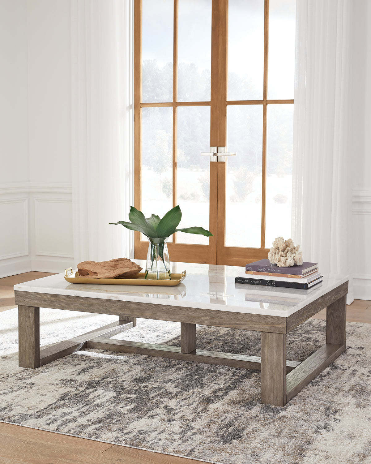 Furniture City Laplace - Ashley Furniture - Loyaska Coffee Table - Rectangular Cocktail Table / Brown/Ivory - T789-1