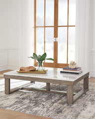 Furniture City Laplace - Ashley Furniture - Loyaska Coffee Table - Rectangular Cocktail Table / Brown/Ivory - T789-1