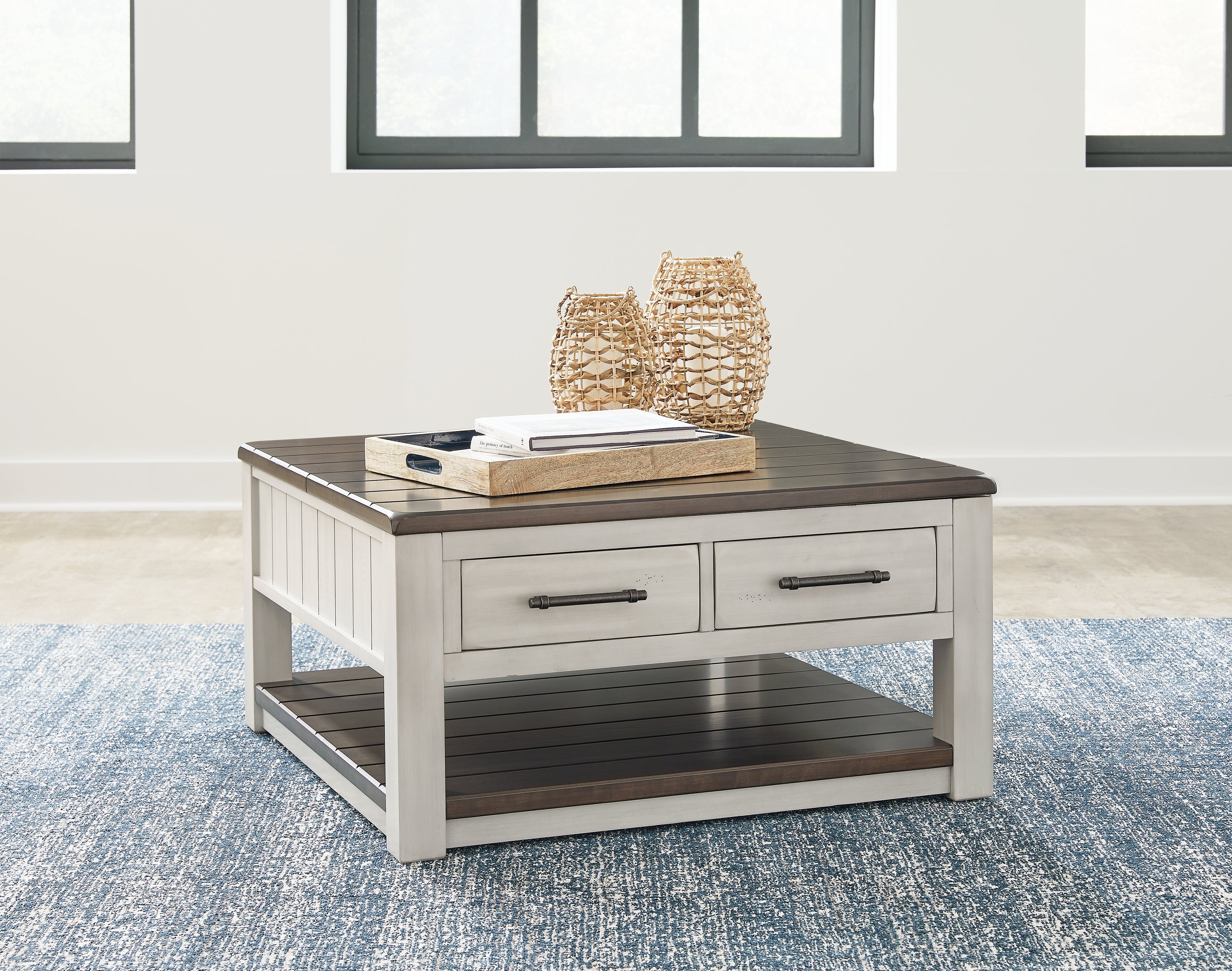 Furniture City Laplace - Ashley Furniture - Darborn Lift-Top Coffee Table - Lift Top Cocktail Table / Gray/Brown - T796-00