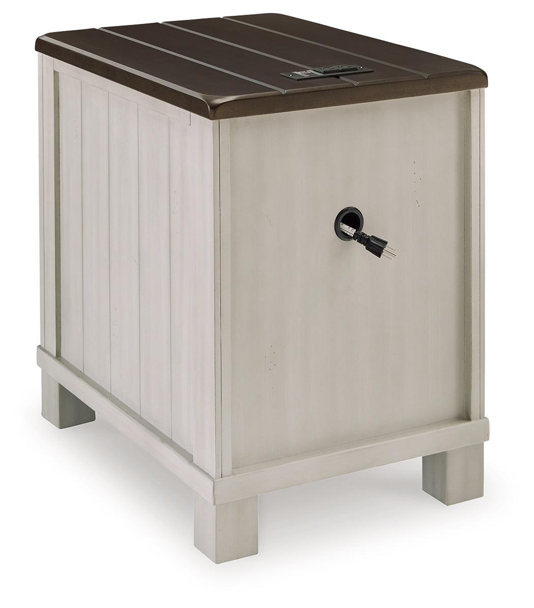 Furniture City Laplace - Ashley Furniture - Darborn Chairside End Table - Chair Side End Table - T796-7