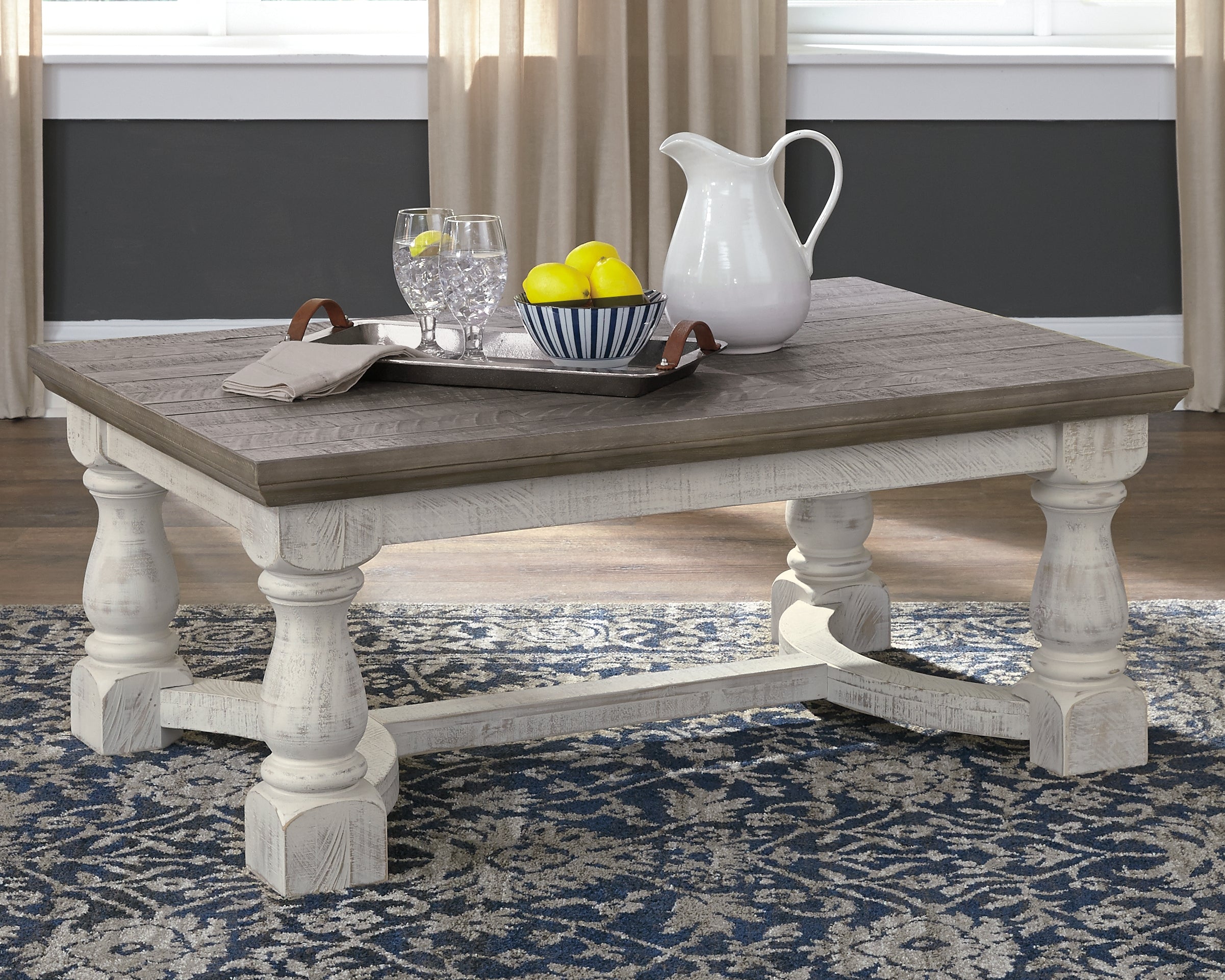 Furniture City Laplace - Ashley Furniture - Havalance Coffee Table - Rectangular Cocktail Table / Gray/White - T814-1