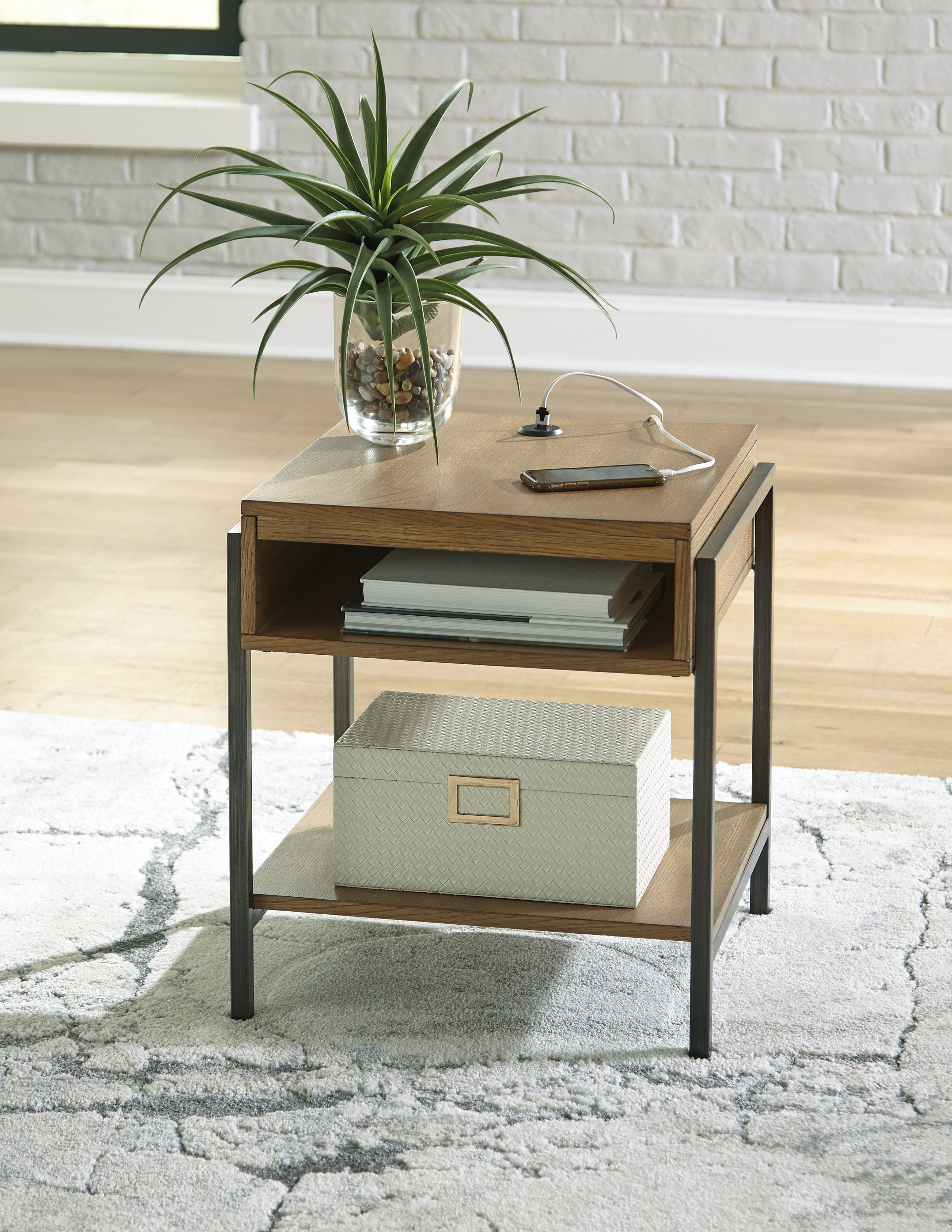 Furniture City Laplace - Ashley Furniture - Fridley End Table - Rectangular End Table / Brown/Black - T964-3
