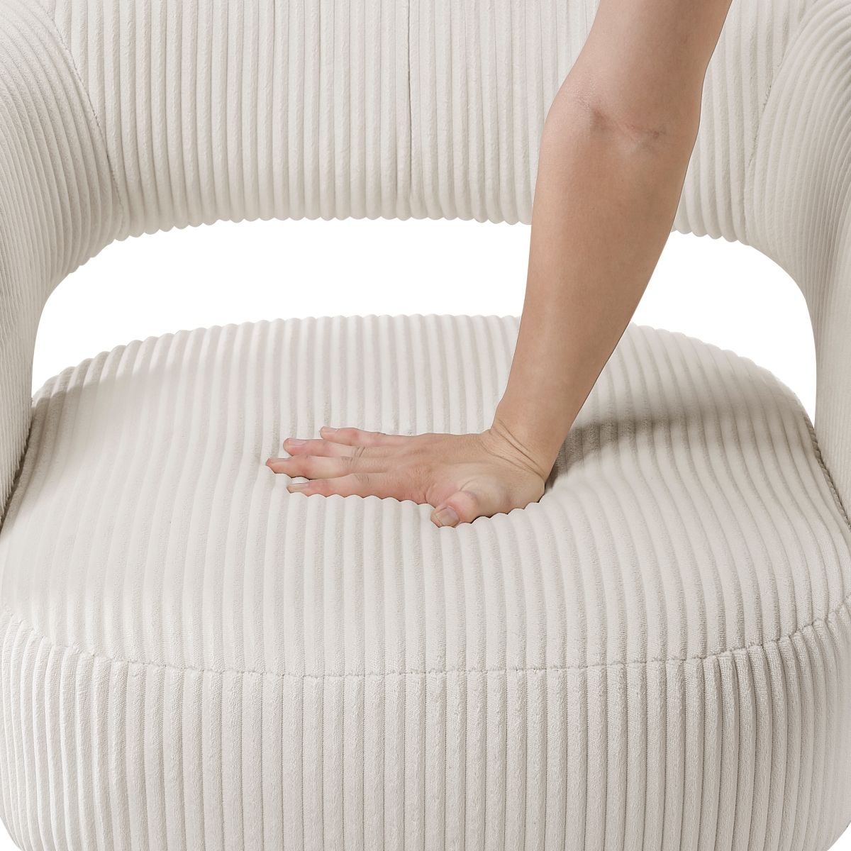 Upton - Swivel Chair