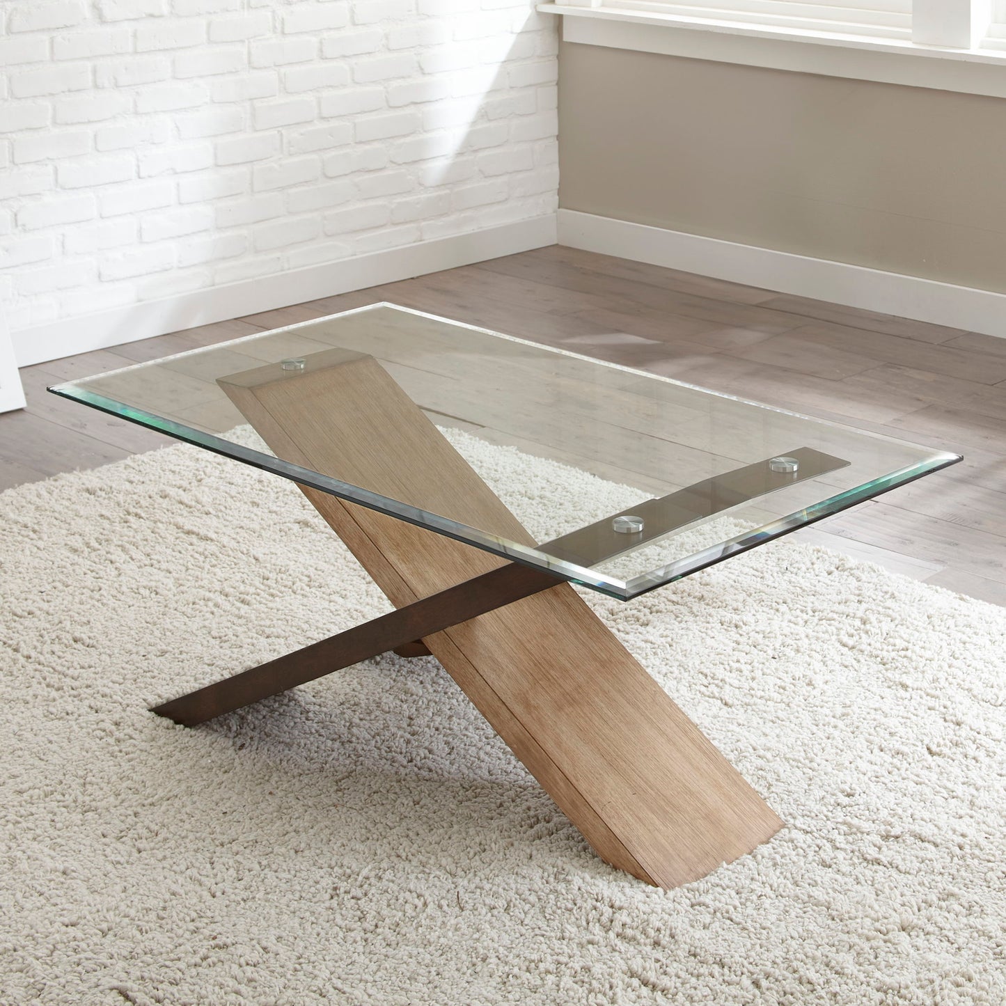 Tasha - Table