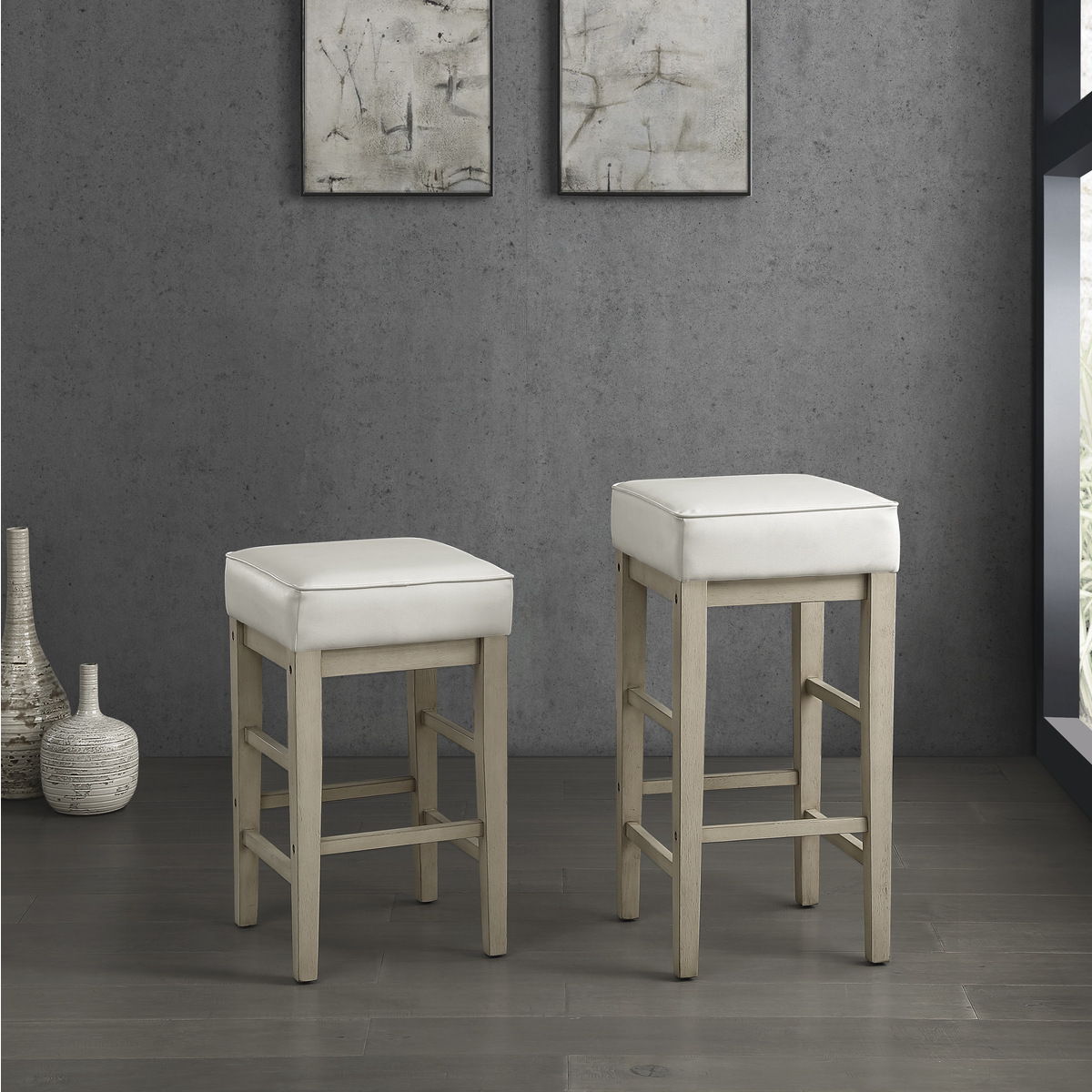 Pittsville - Counter Height Stool (Set of 2)